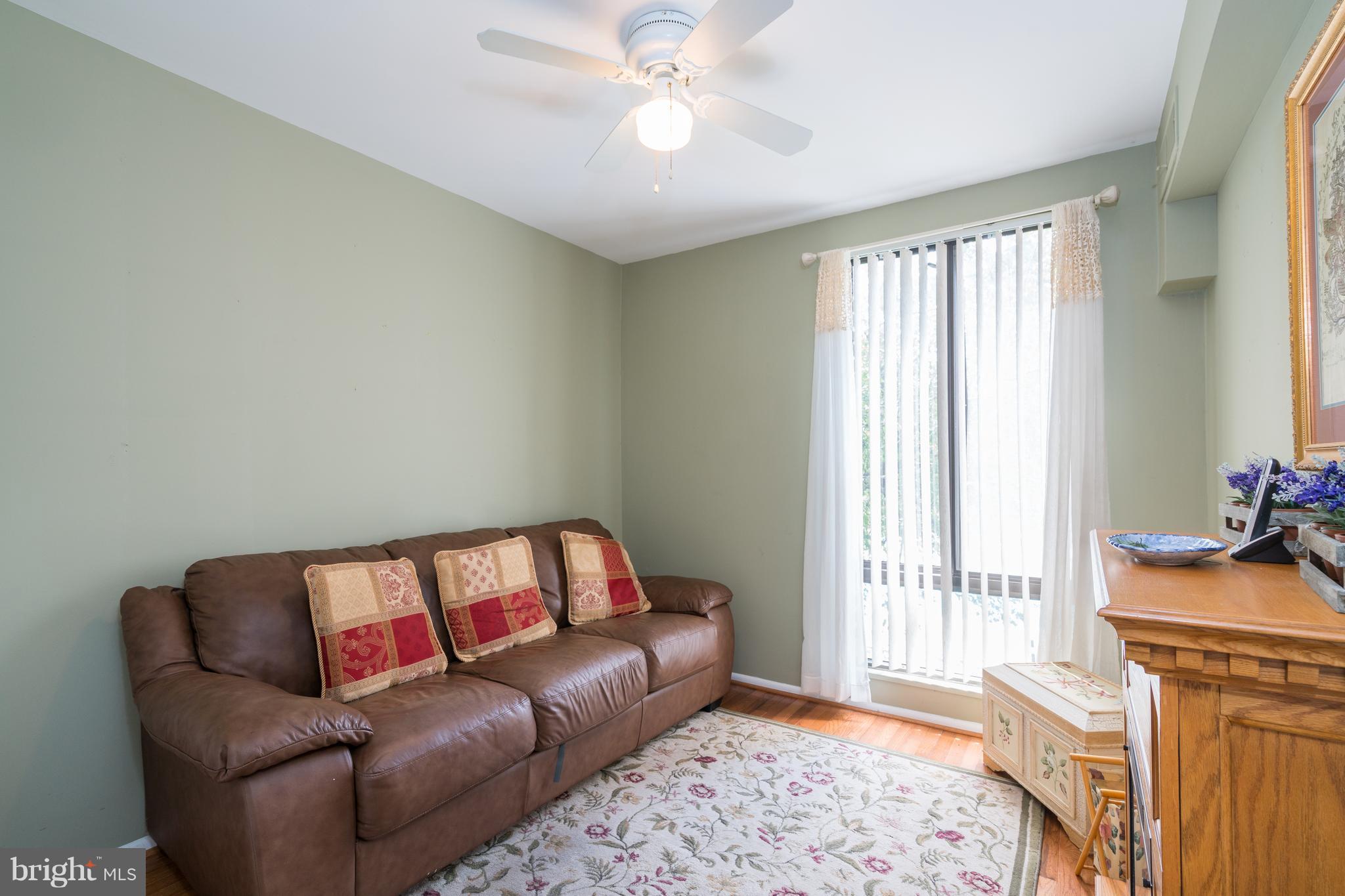 AMERICANA FINMARK - Residential