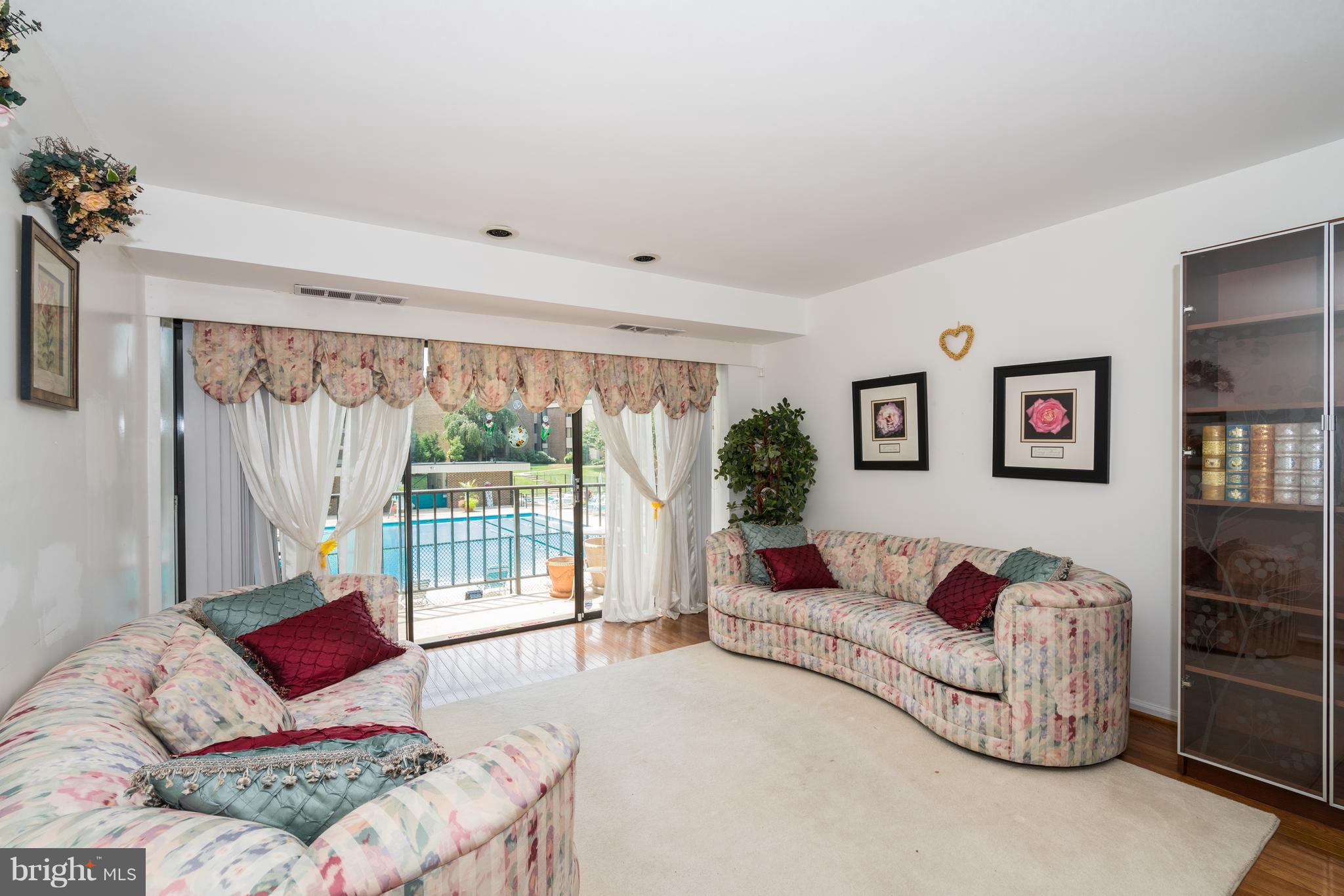 AMERICANA FINMARK - Residential