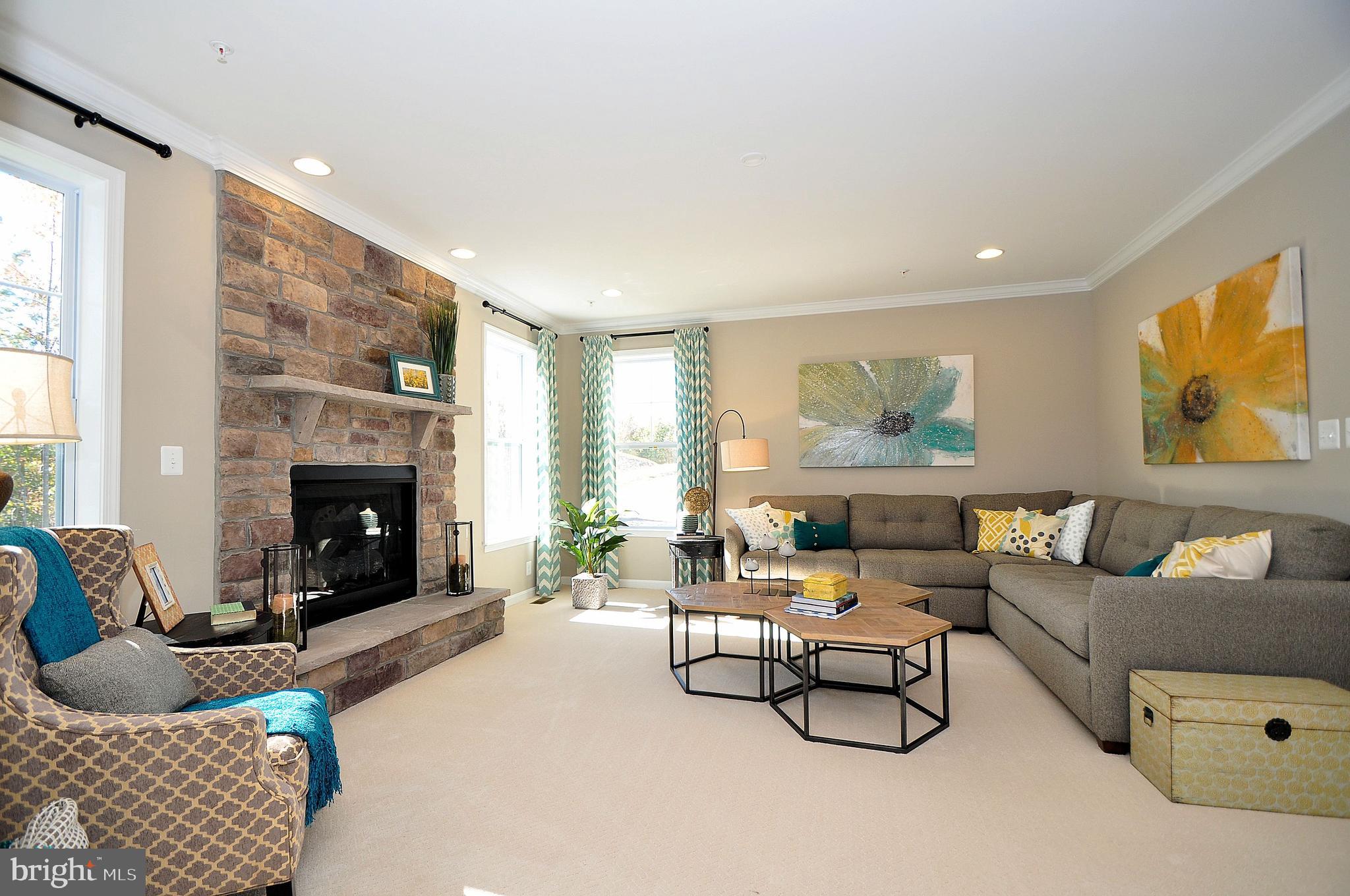 NORTH SHORE LANDING - Residential