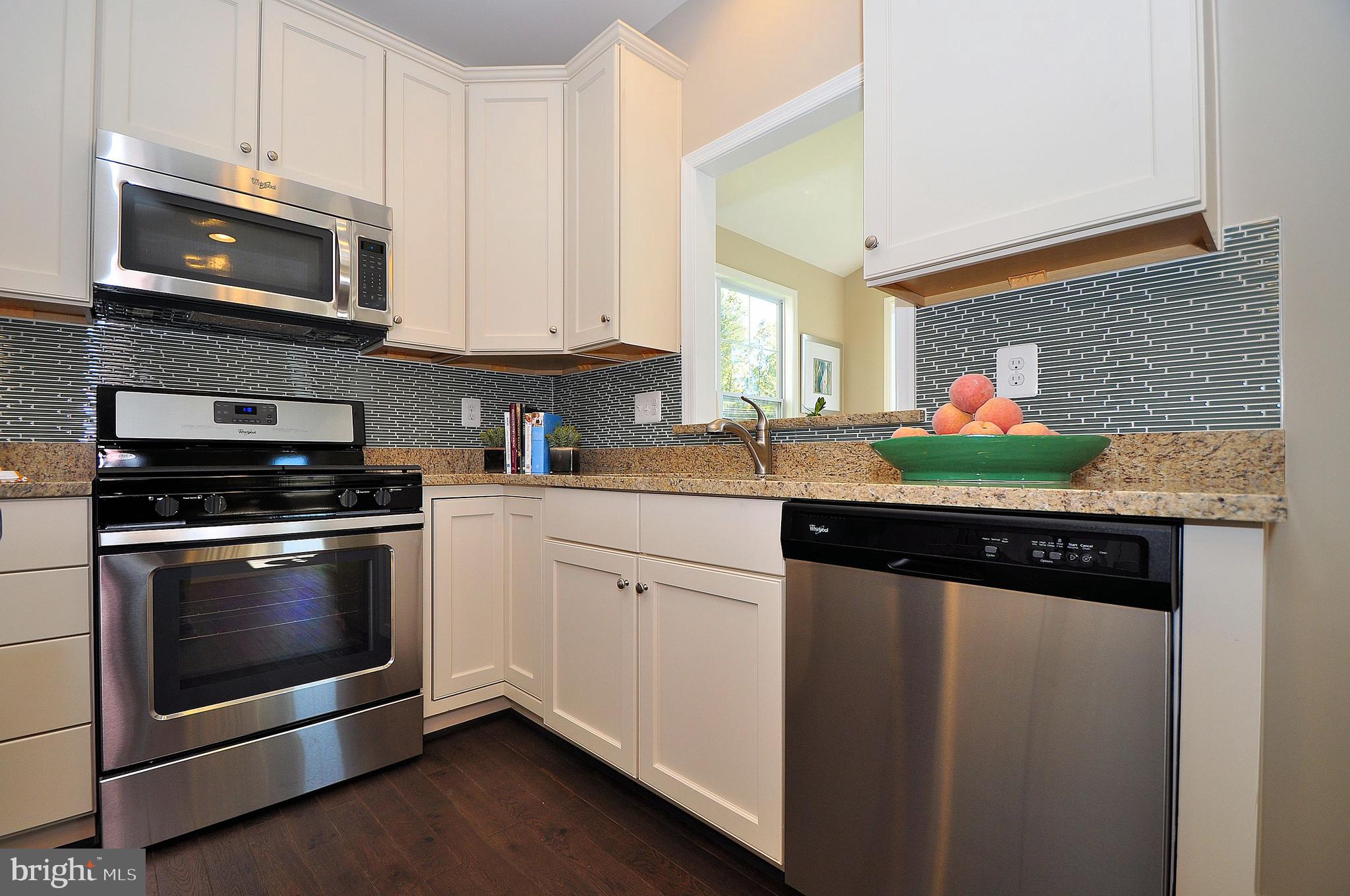 NORTH SHORE LANDING - Residential