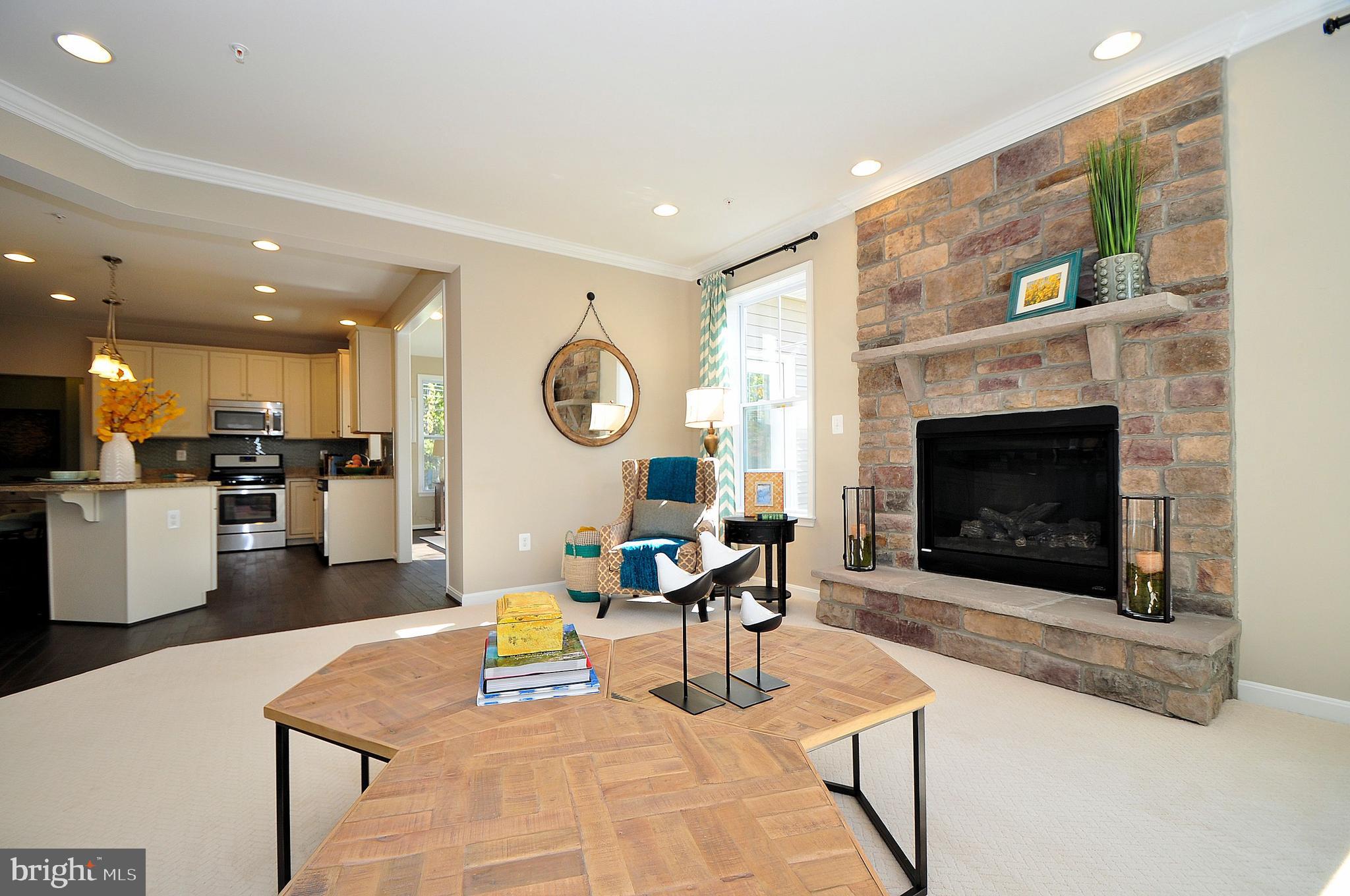 NORTH SHORE LANDING - Residential