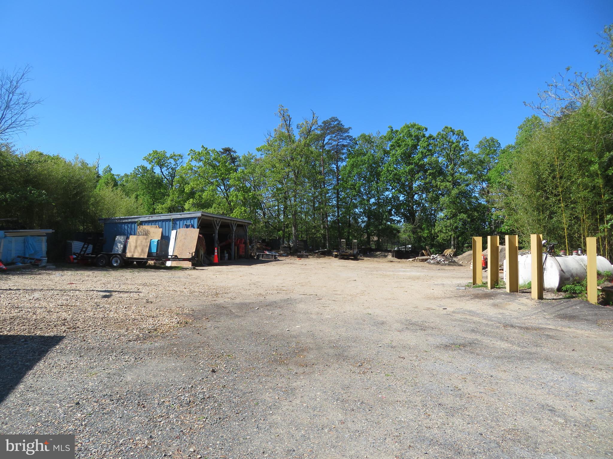 9607 ANNAPOLIS ROAD