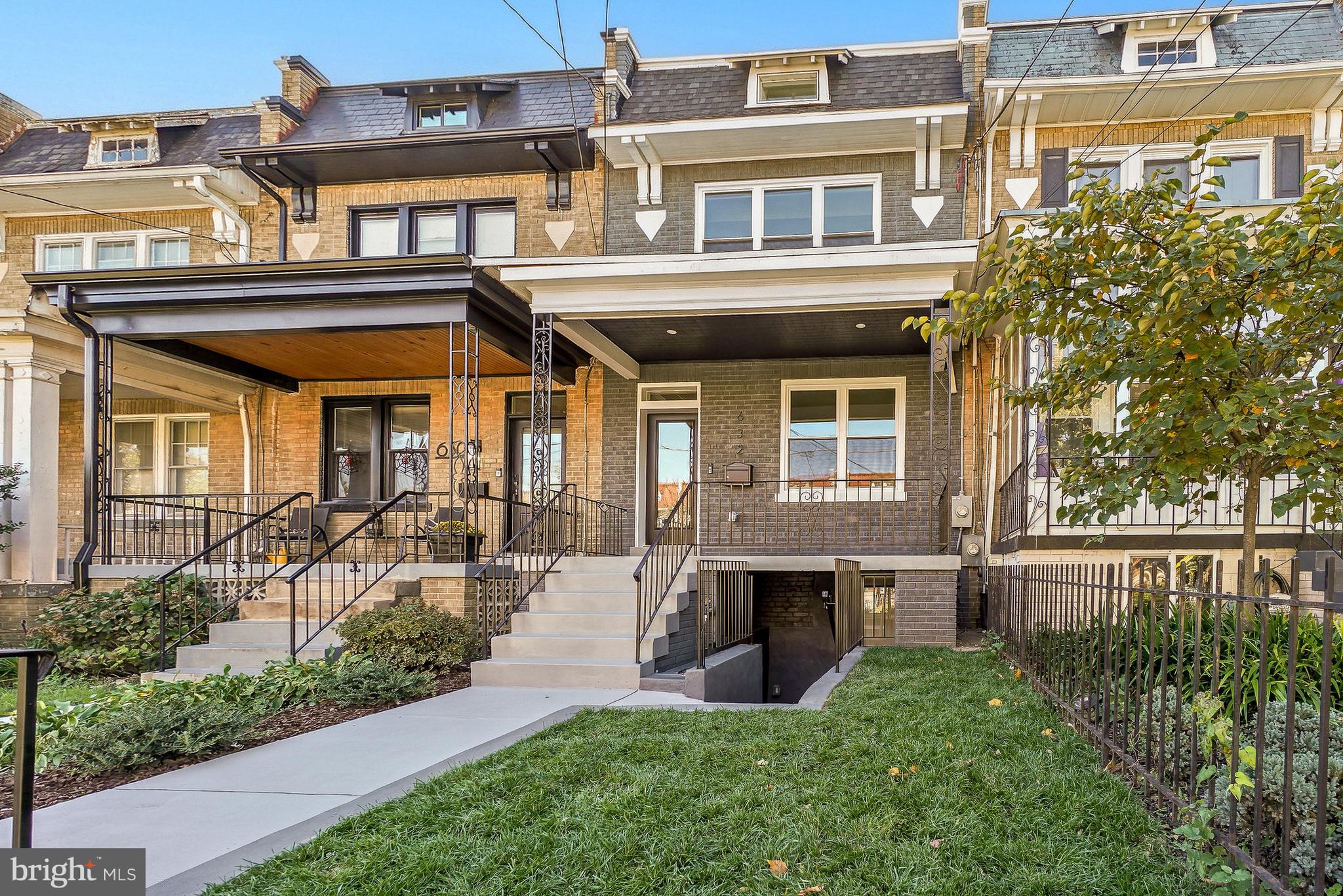 632 NW FARRAGUT STREET NW