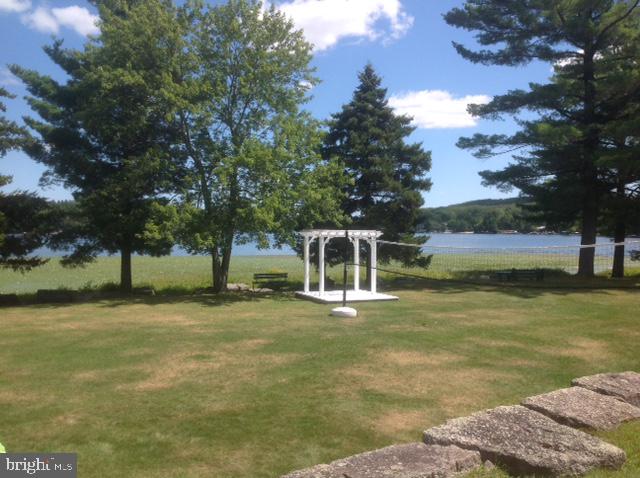 SPLIT ROCK - Residential