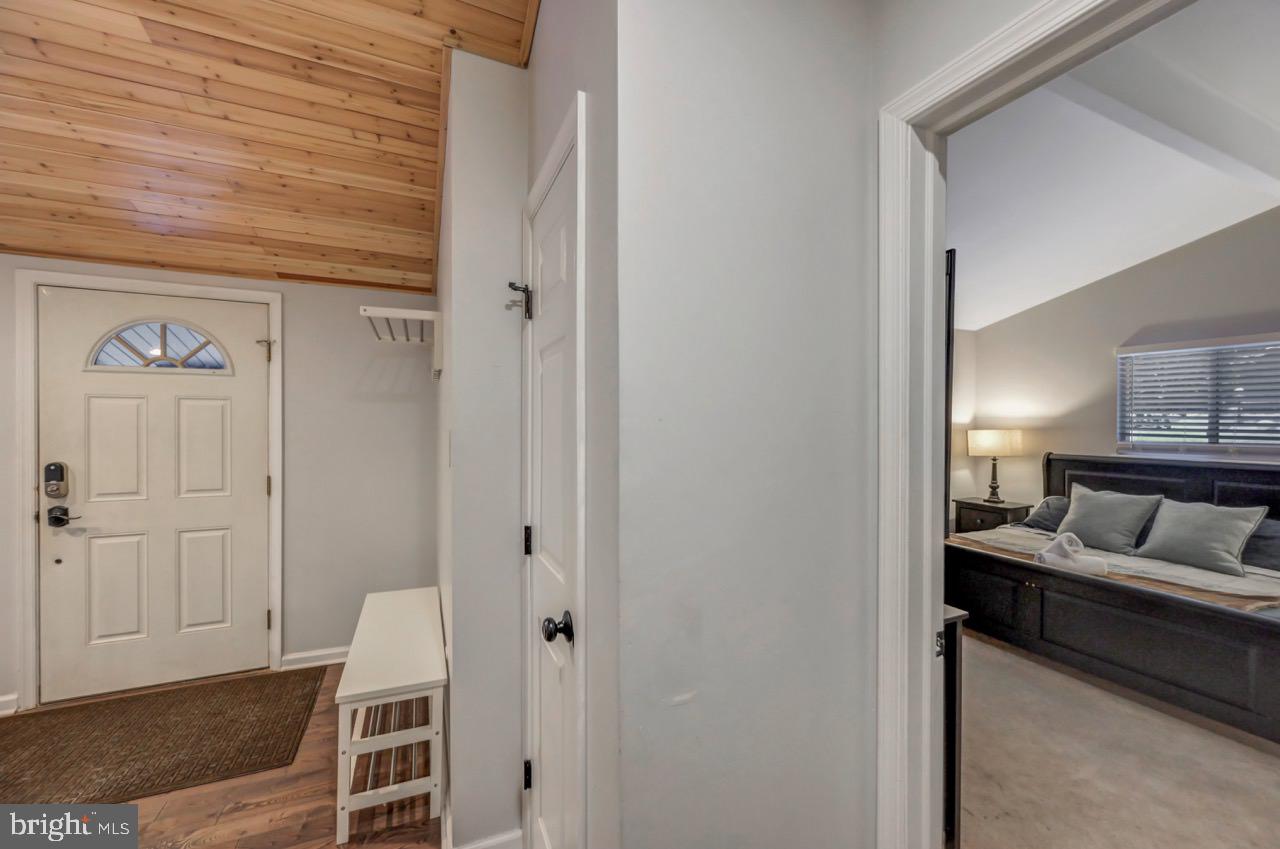 SPLIT ROCK - Residential