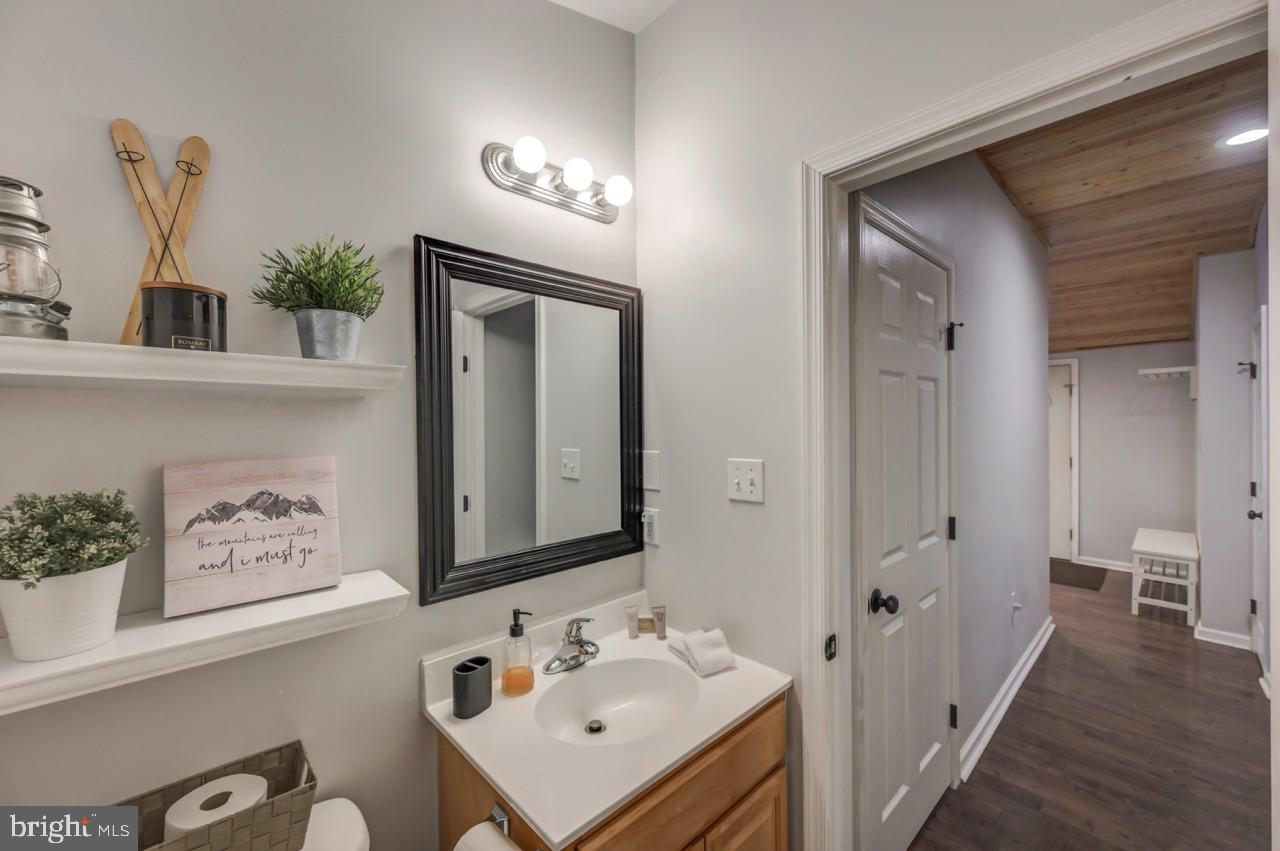 SPLIT ROCK - Residential