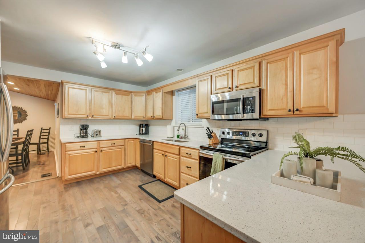 SPLIT ROCK - Residential