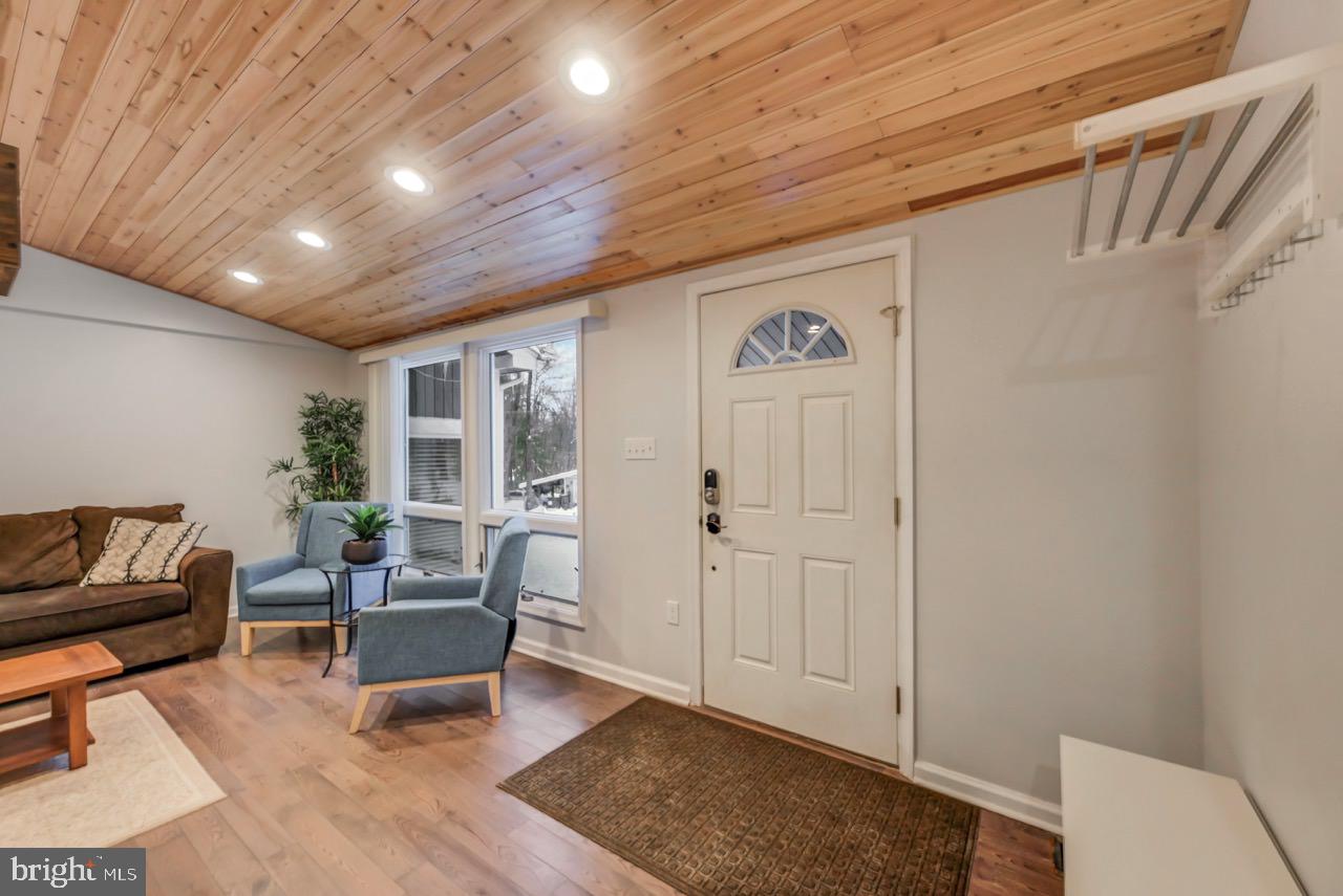 SPLIT ROCK - Residential