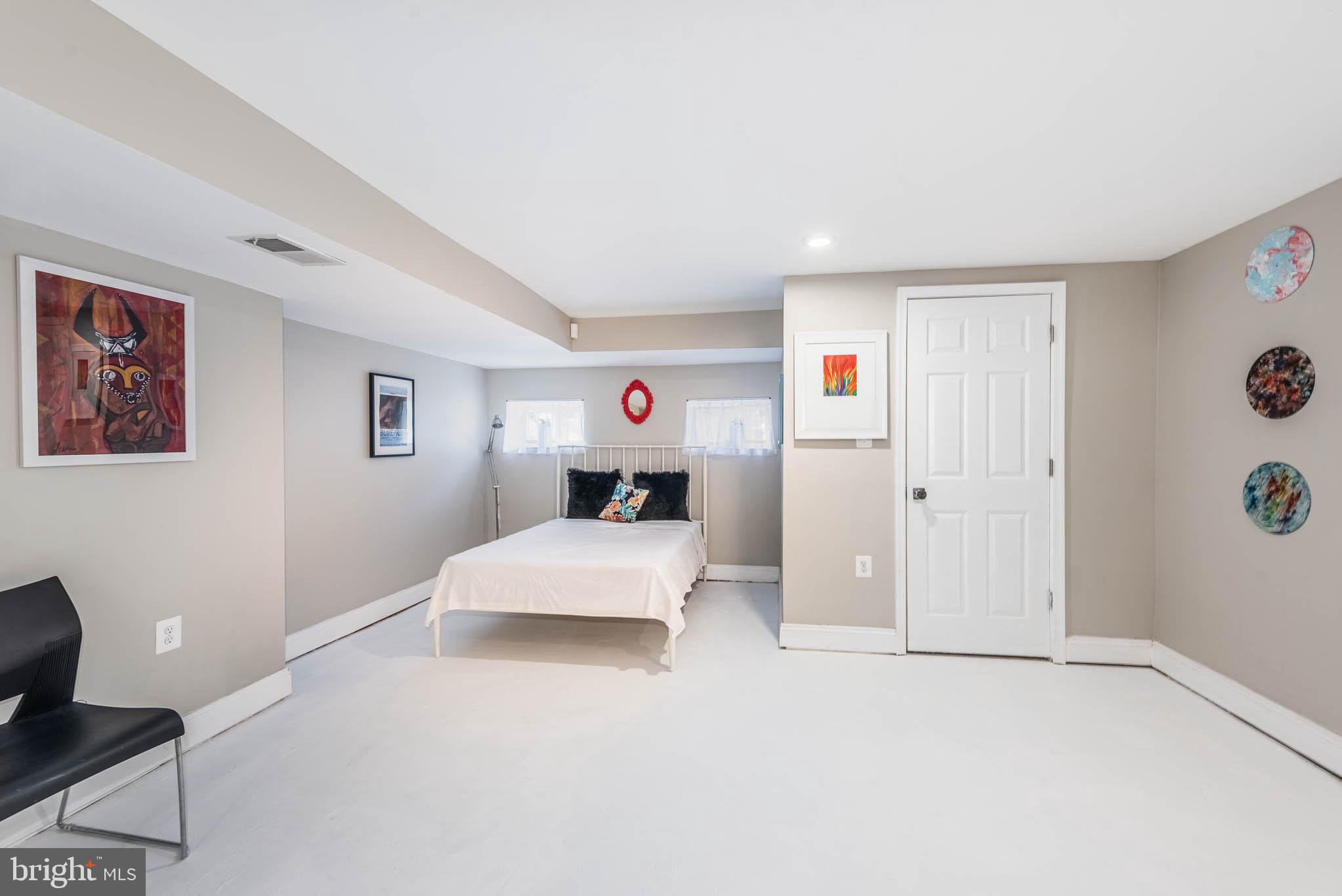 DRUID HEIGHTS - Residential Lease