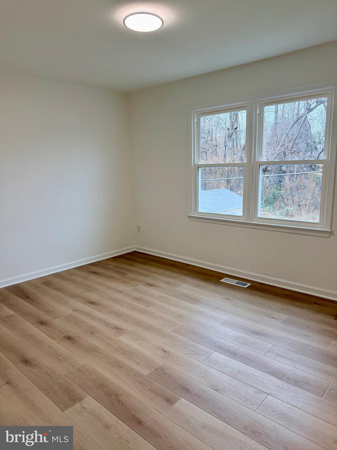 POHICK SQUARE - Residential