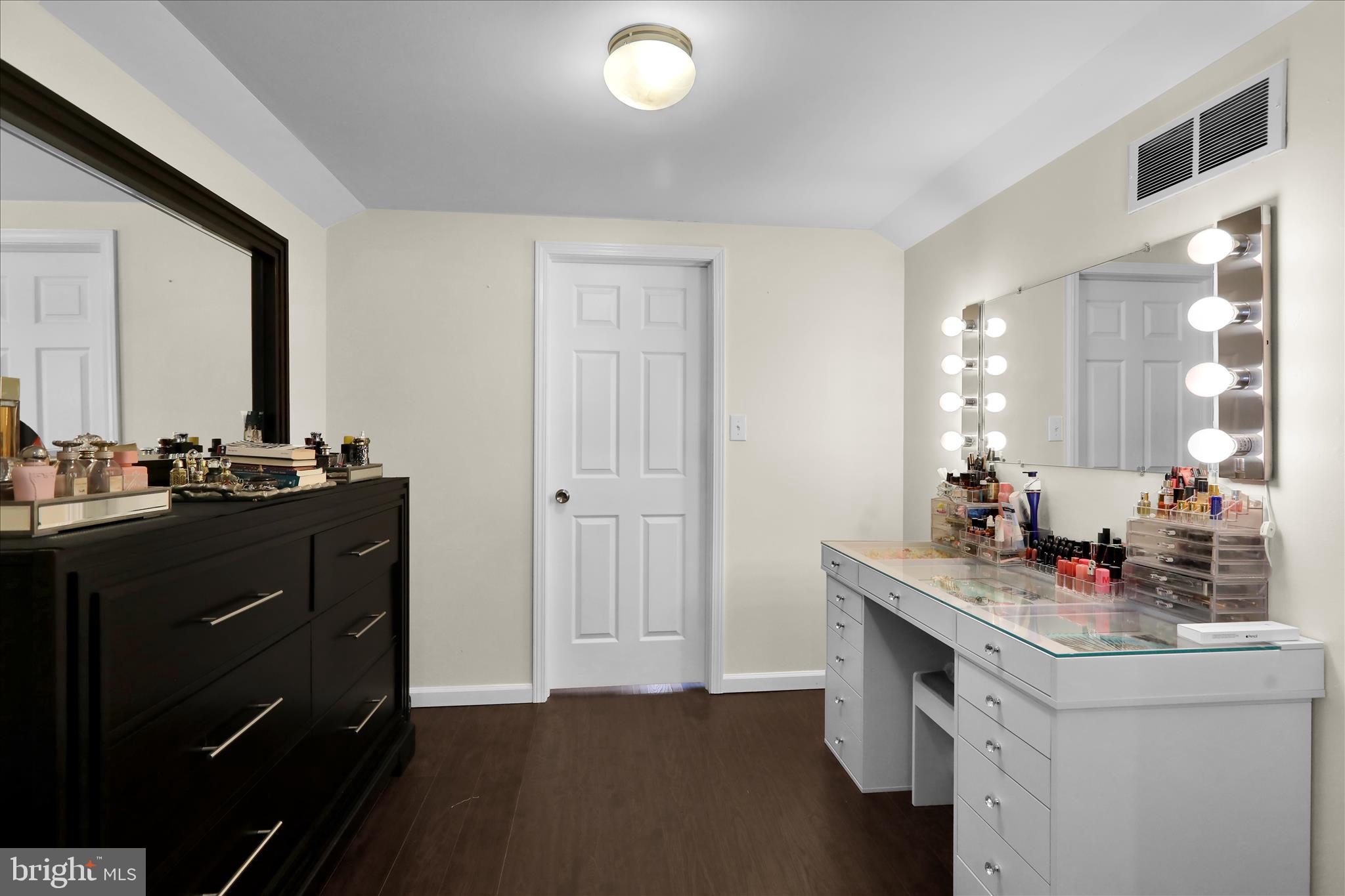 HEIDELBERG RUN EAS - Residential