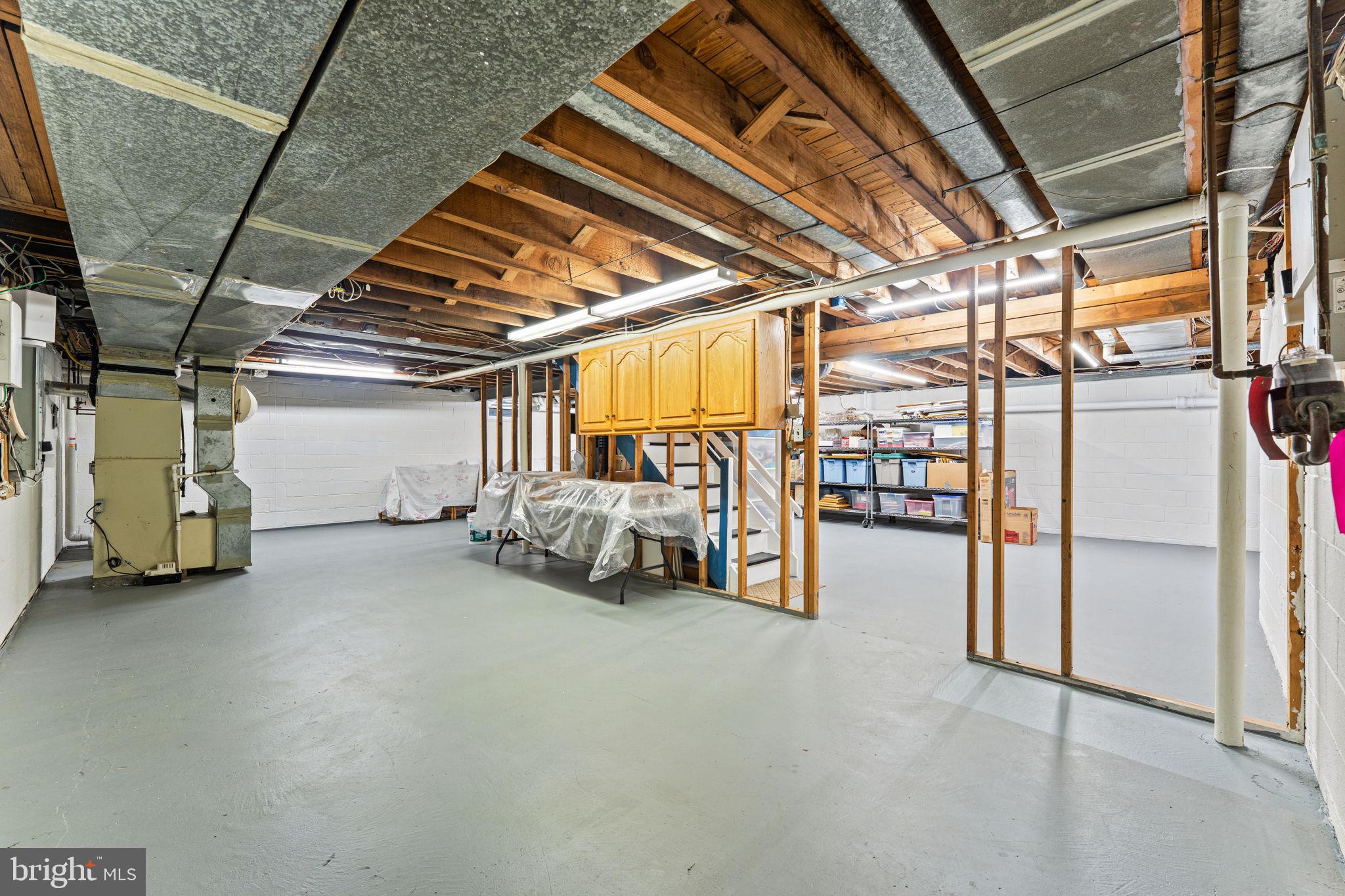 BLUE BELL GLENN - Residential