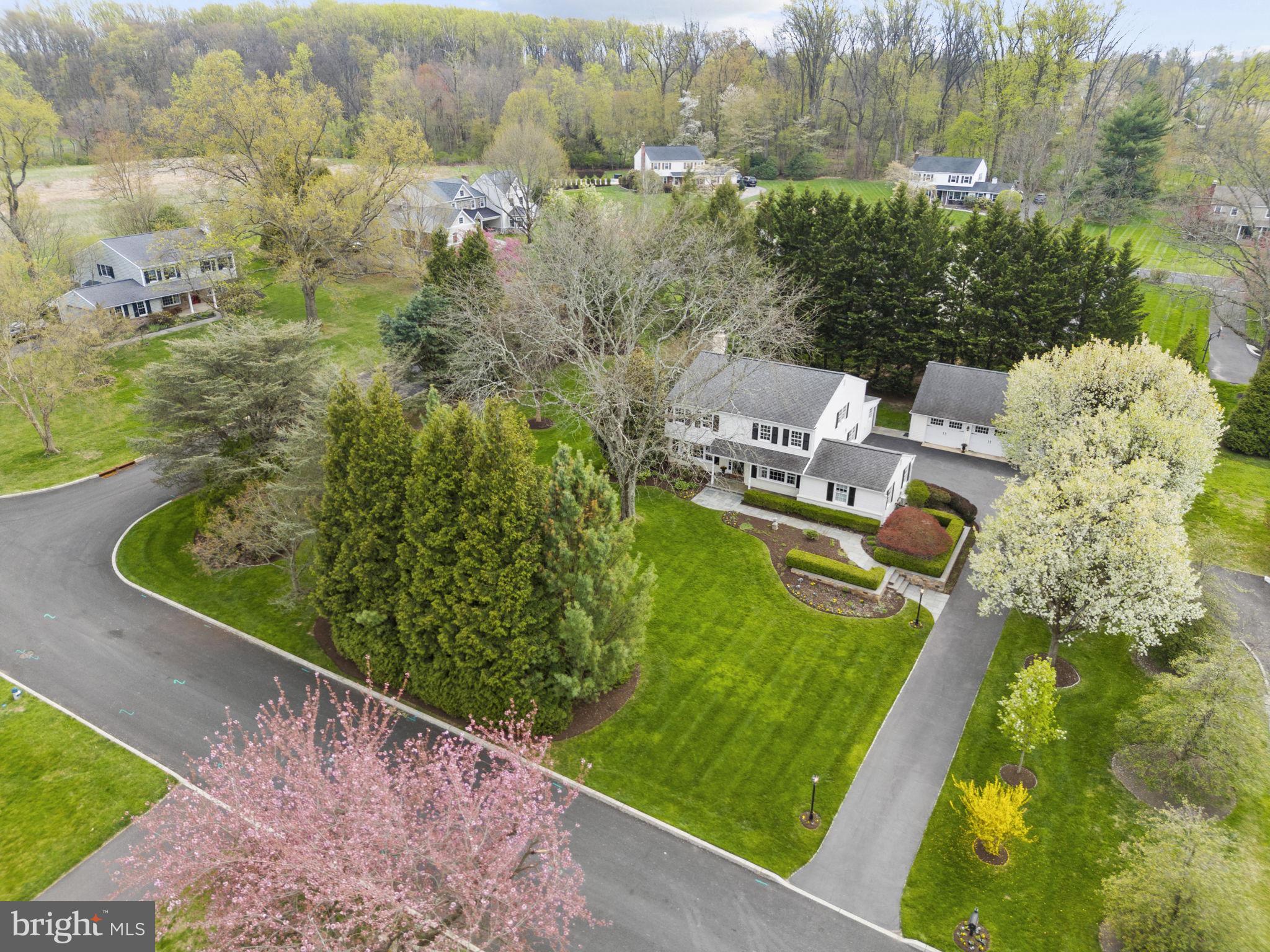 BLUE BELL GLENN - Residential