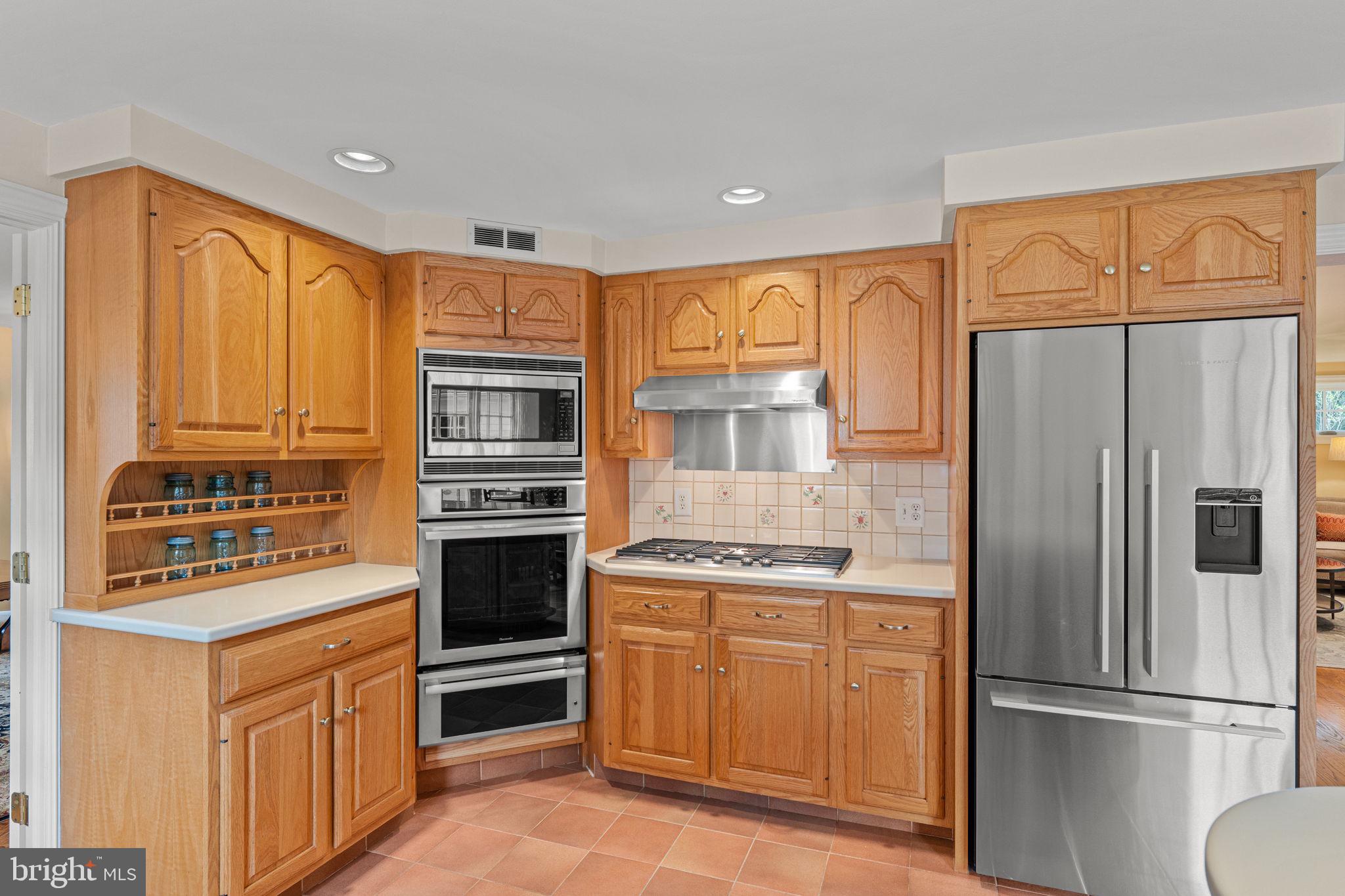 BLUE BELL GLENN - Residential