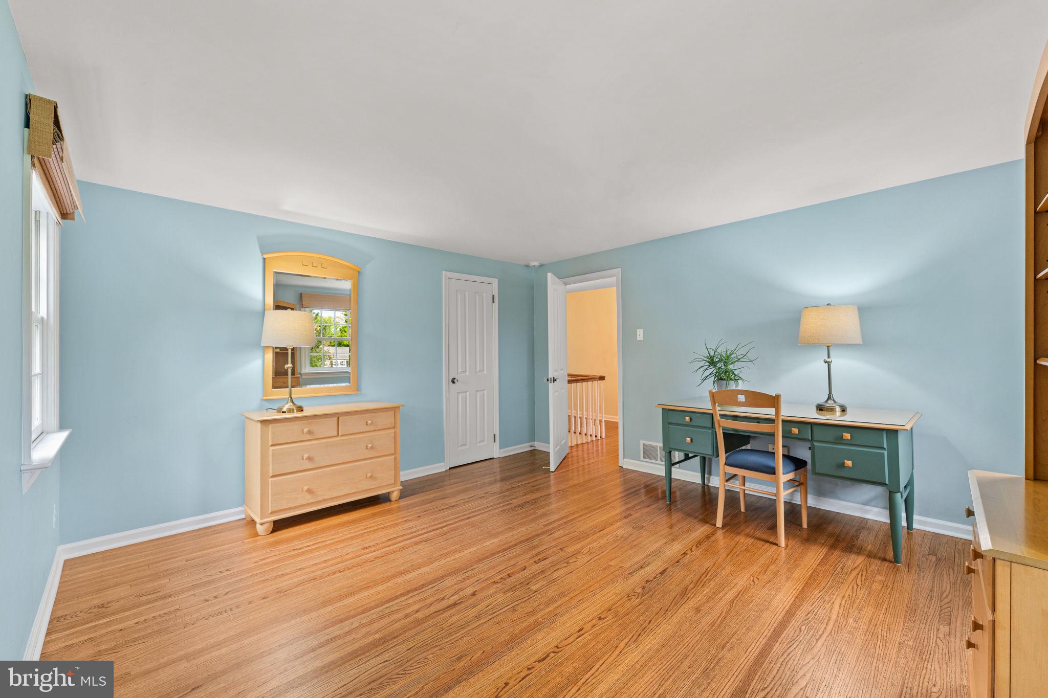 BLUE BELL GLENN - Residential