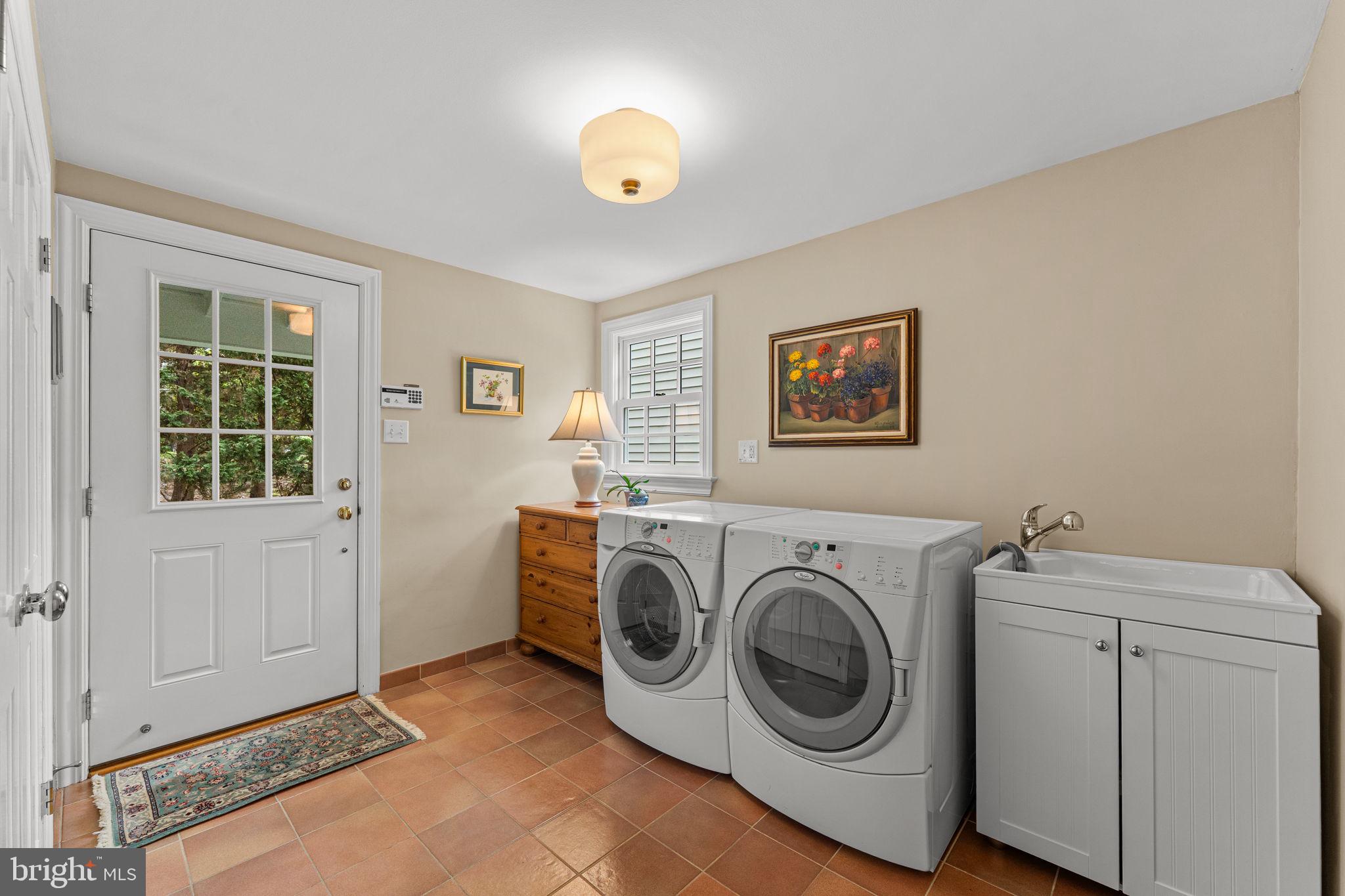 BLUE BELL GLENN - Residential