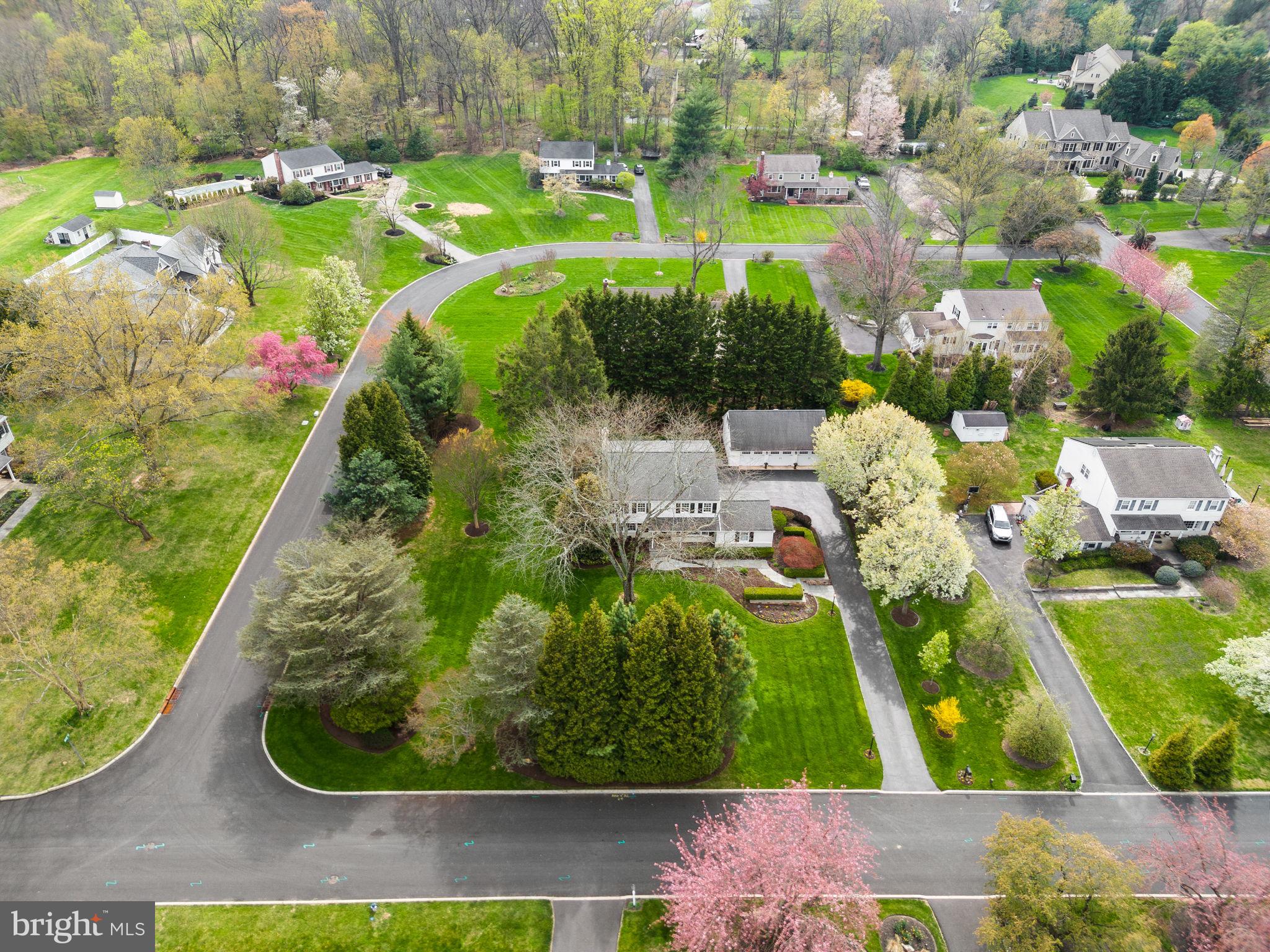 BLUE BELL GLENN - Residential