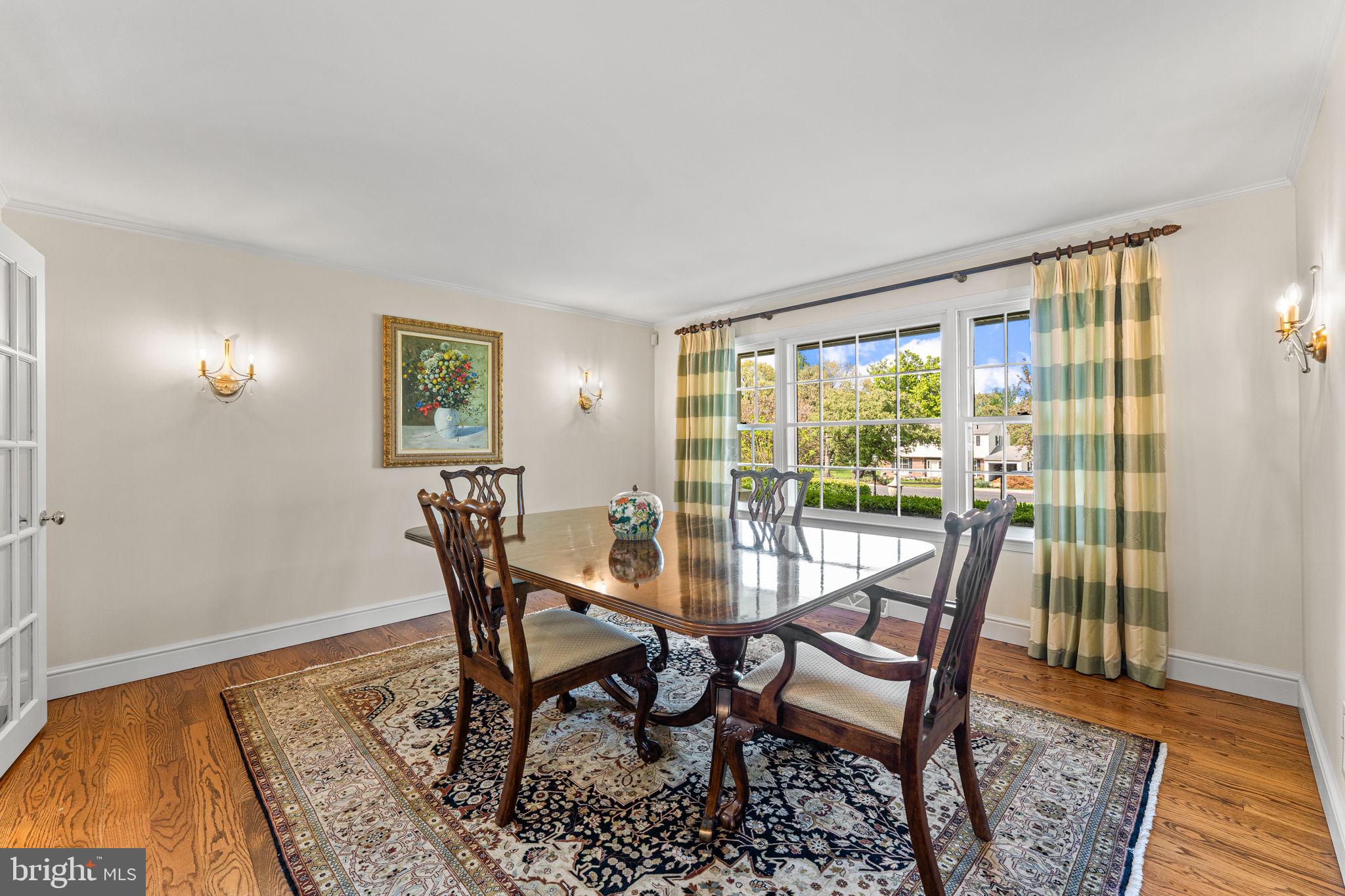 BLUE BELL GLENN - Residential