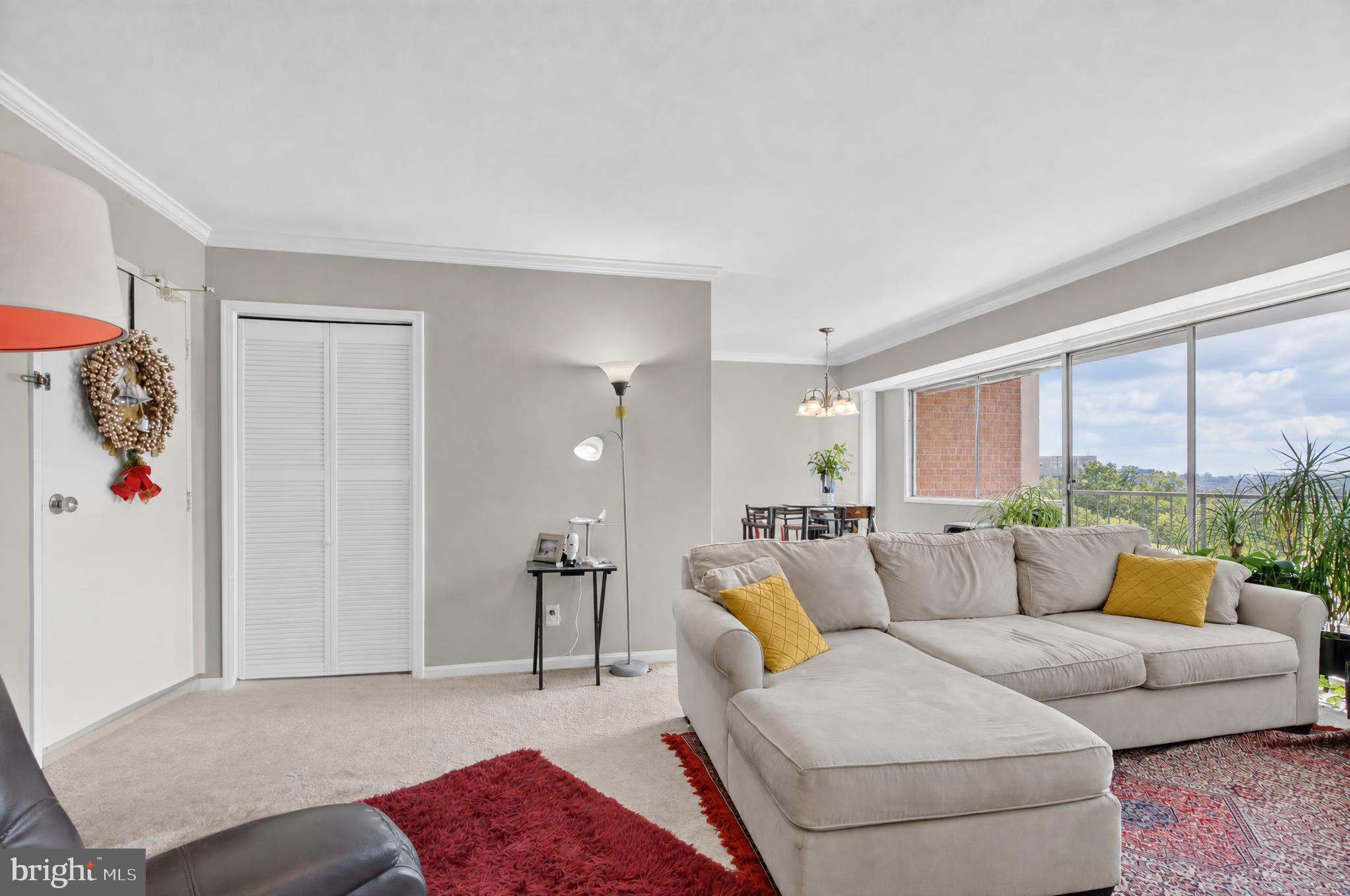 5801 QUANTRELL AVENUE 206