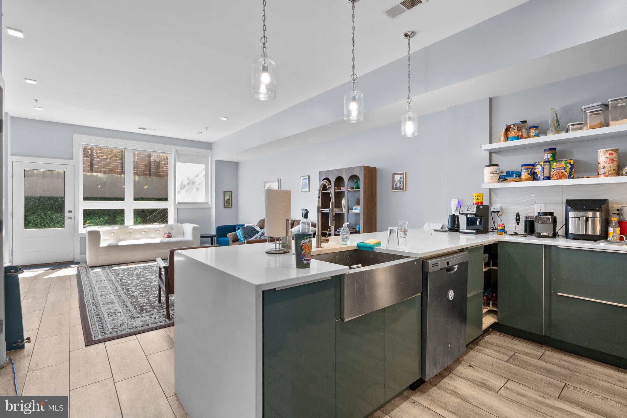 84 P STREET NW