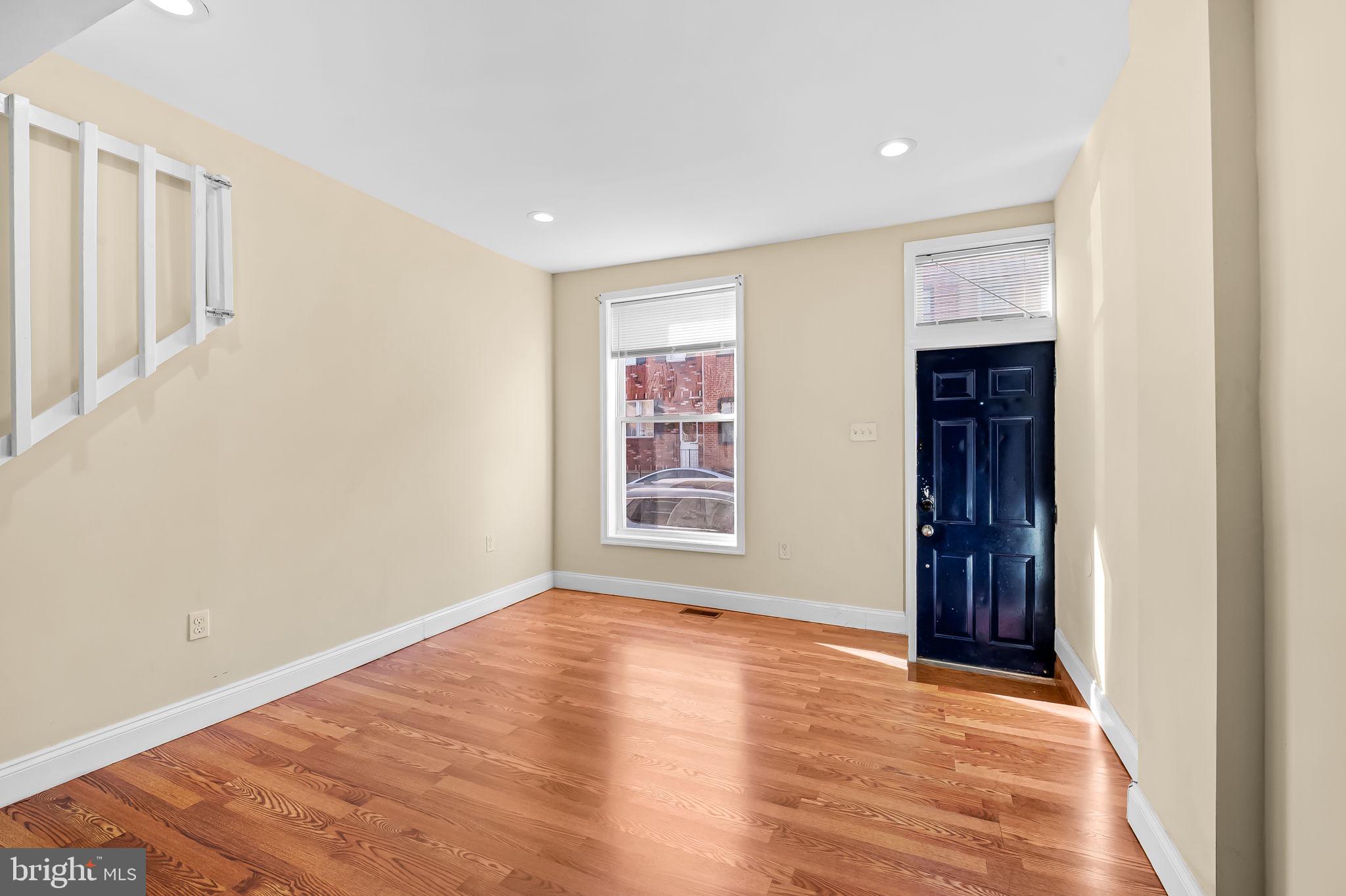 HIGHLANDTOWN - Residential