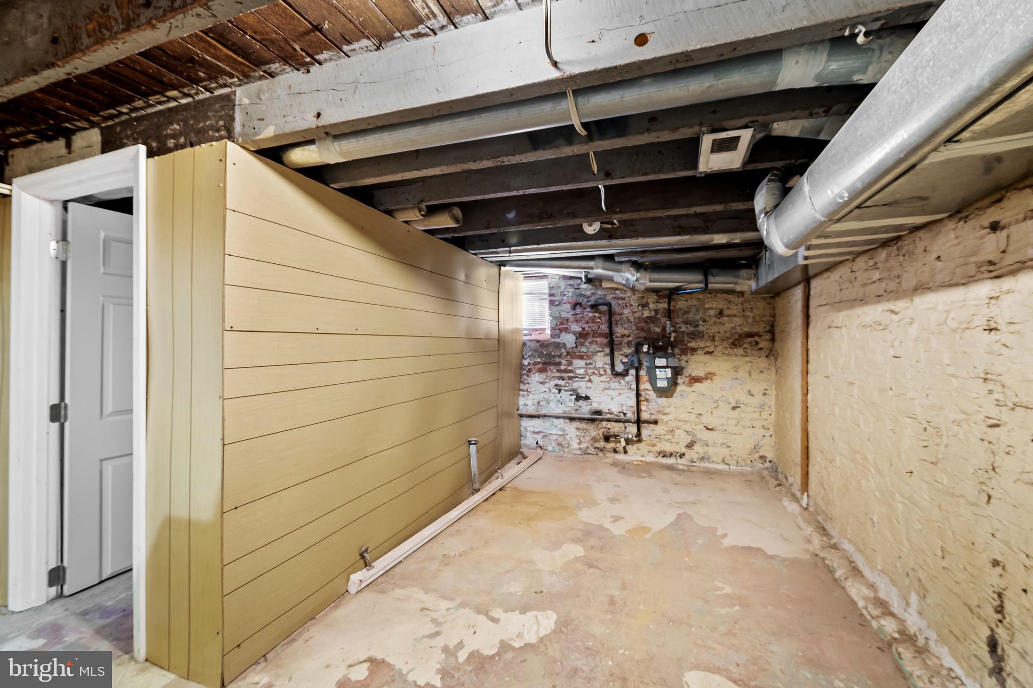 HIGHLANDTOWN - Residential