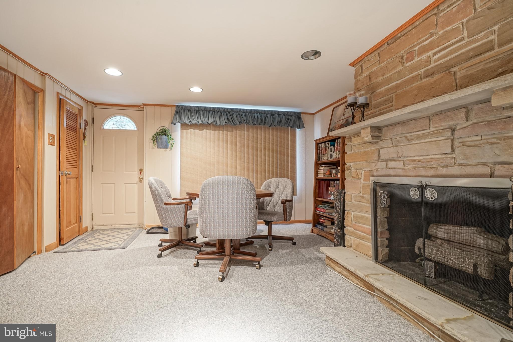 TORRESDALE - Residential Lease