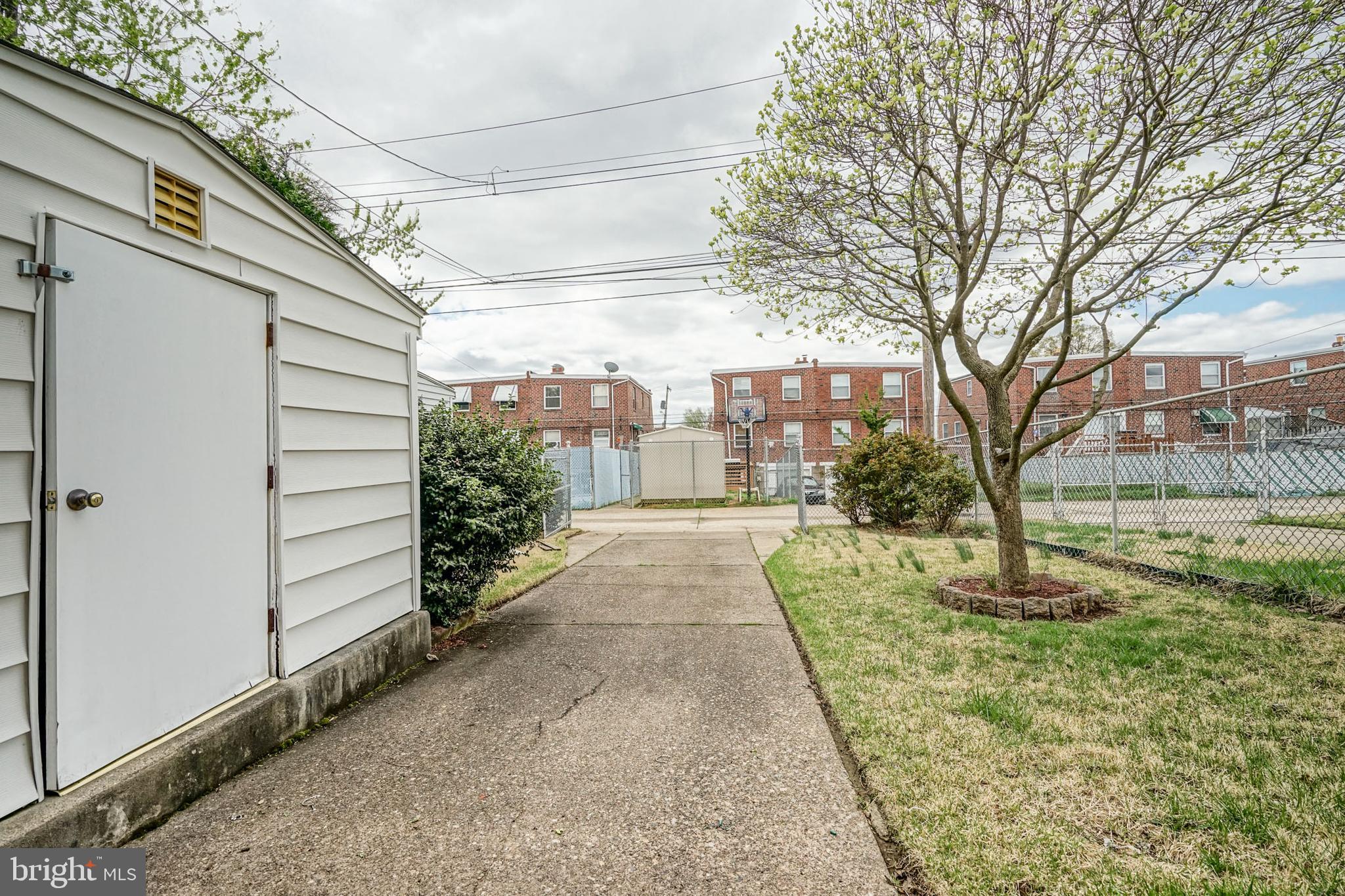 TORRESDALE - Residential Lease