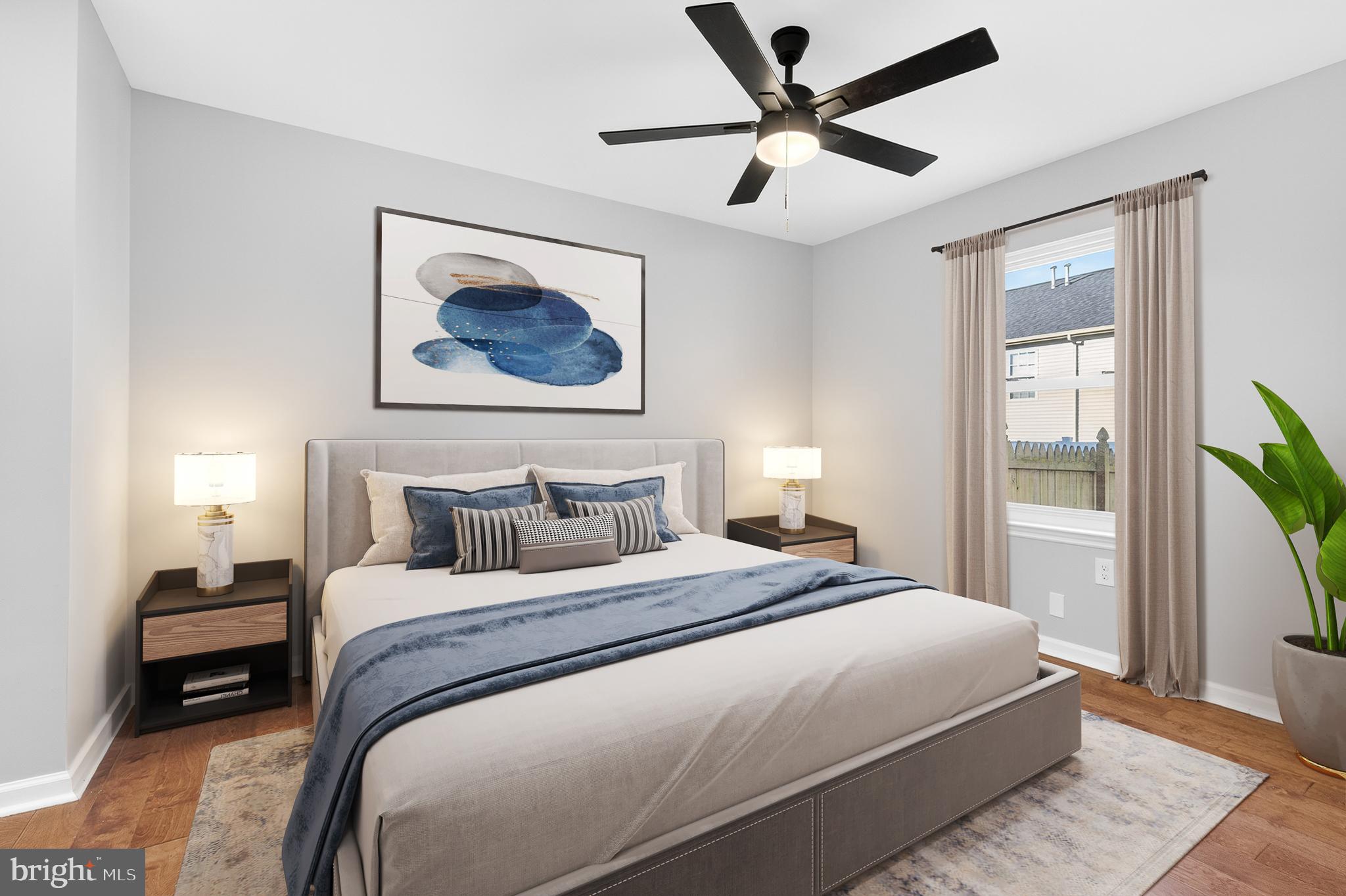 LONGWOOD SQUARE - Residential