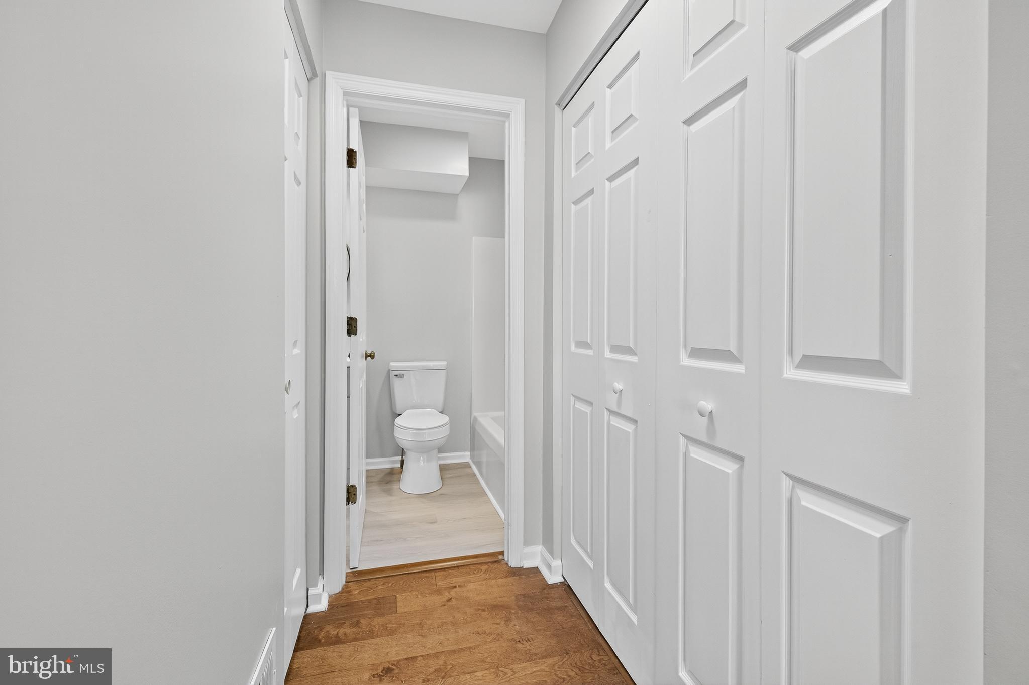 LONGWOOD SQUARE - Residential