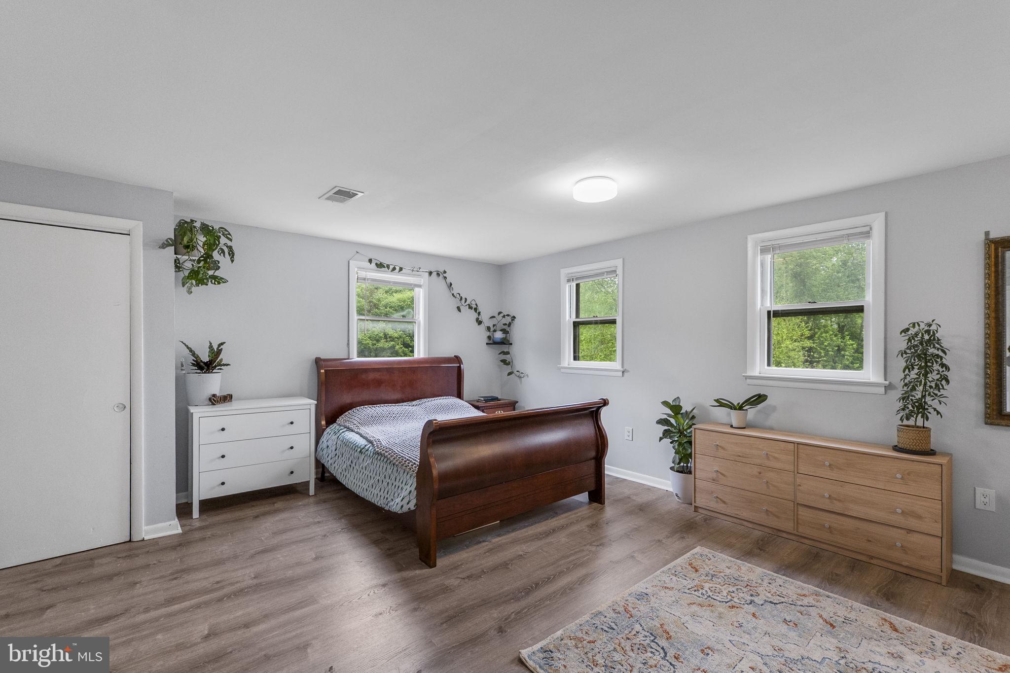 CLARKSBURG OUTSIDE - Residential