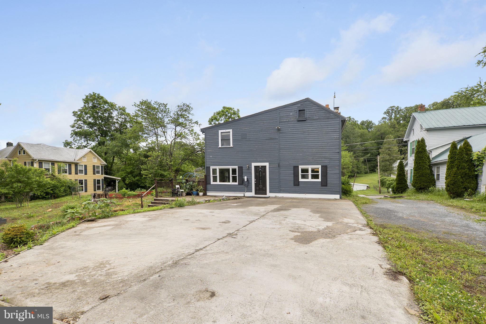 CLARKSBURG OUTSIDE - Residential