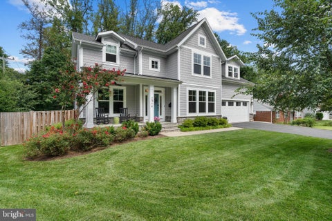 Homes For Sale - 7314 Hughes Ct<br/> FALLS CHURCH, VA 22046