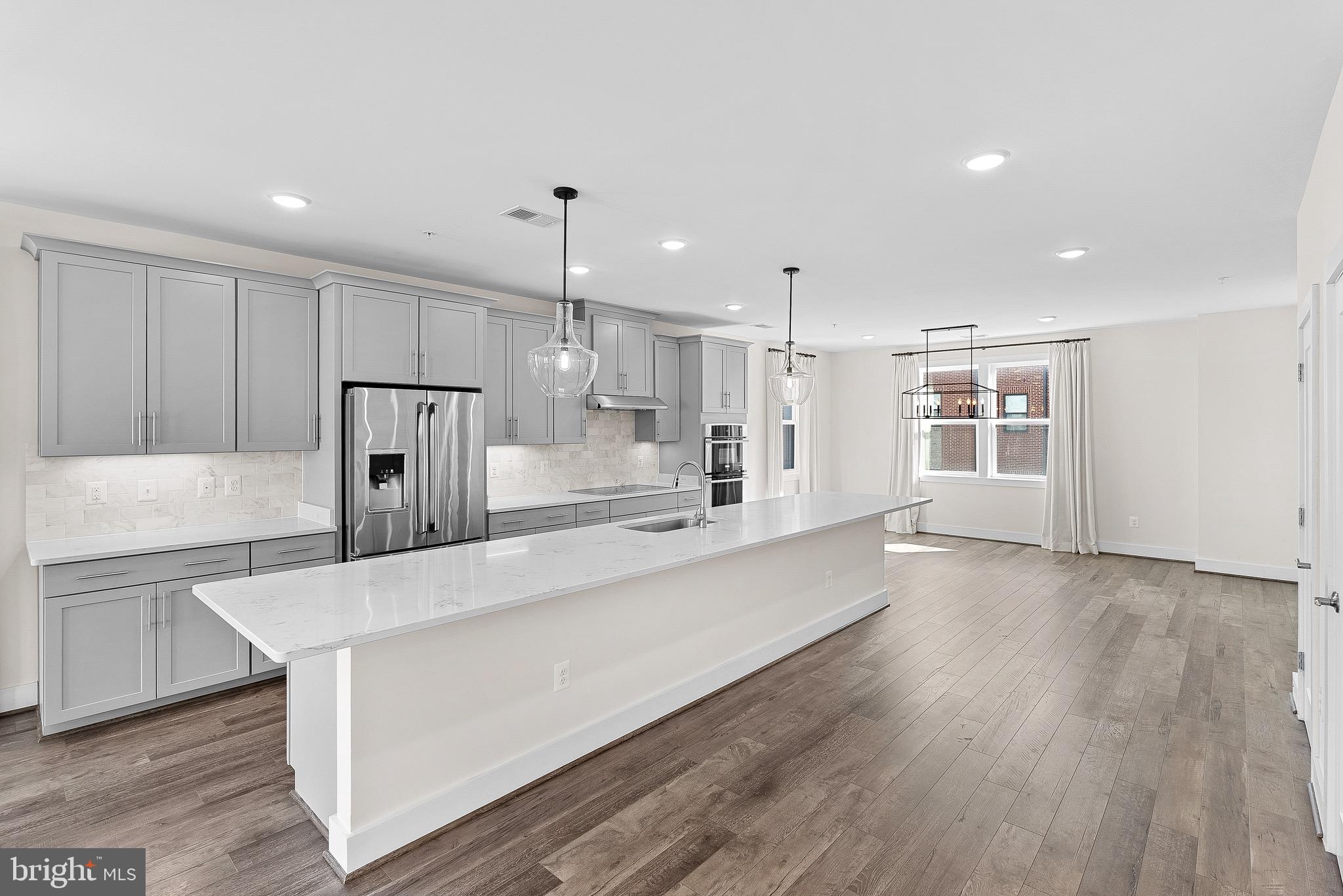 ONE LOUDOUN - Residential Lease