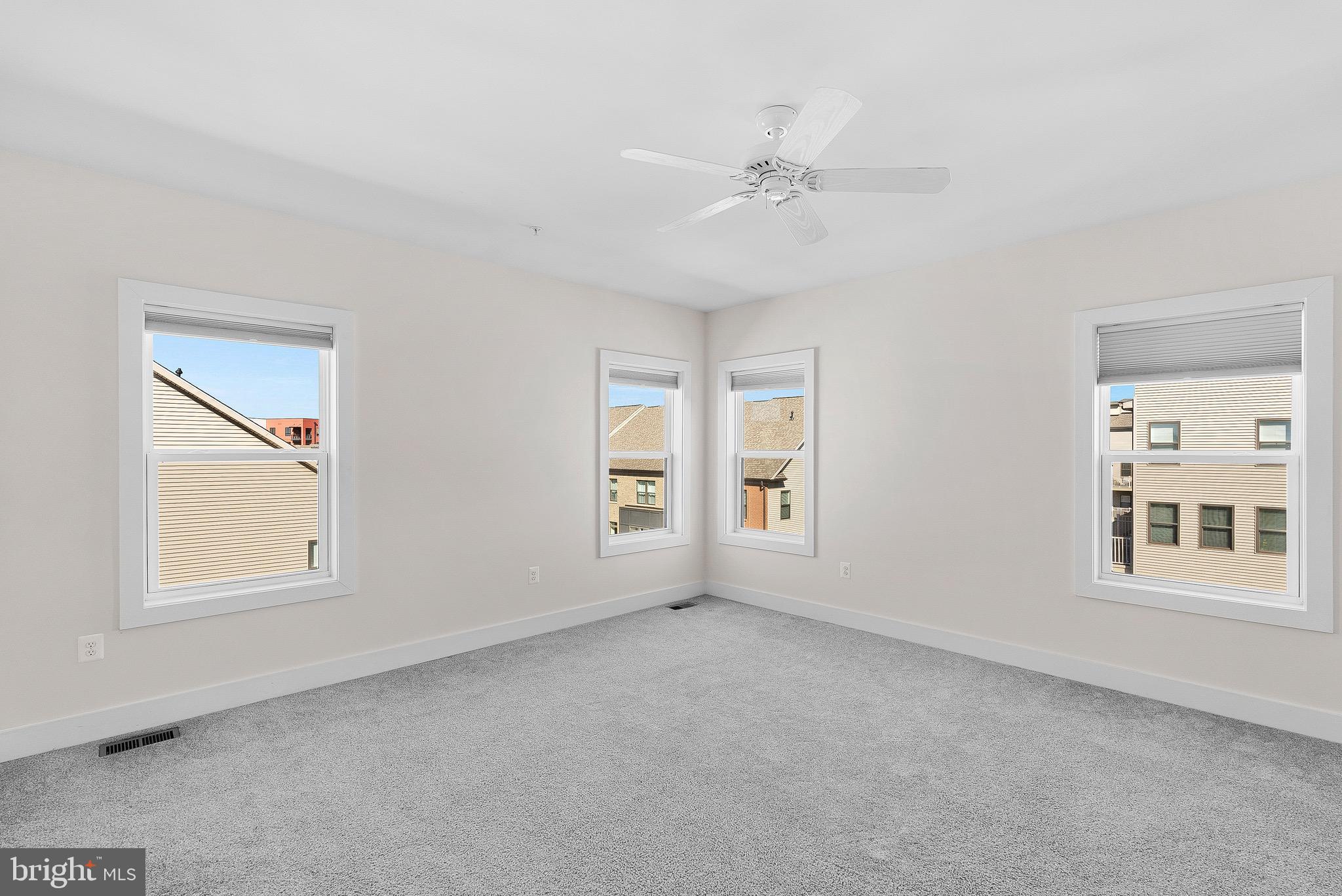 ONE LOUDOUN - Residential Lease