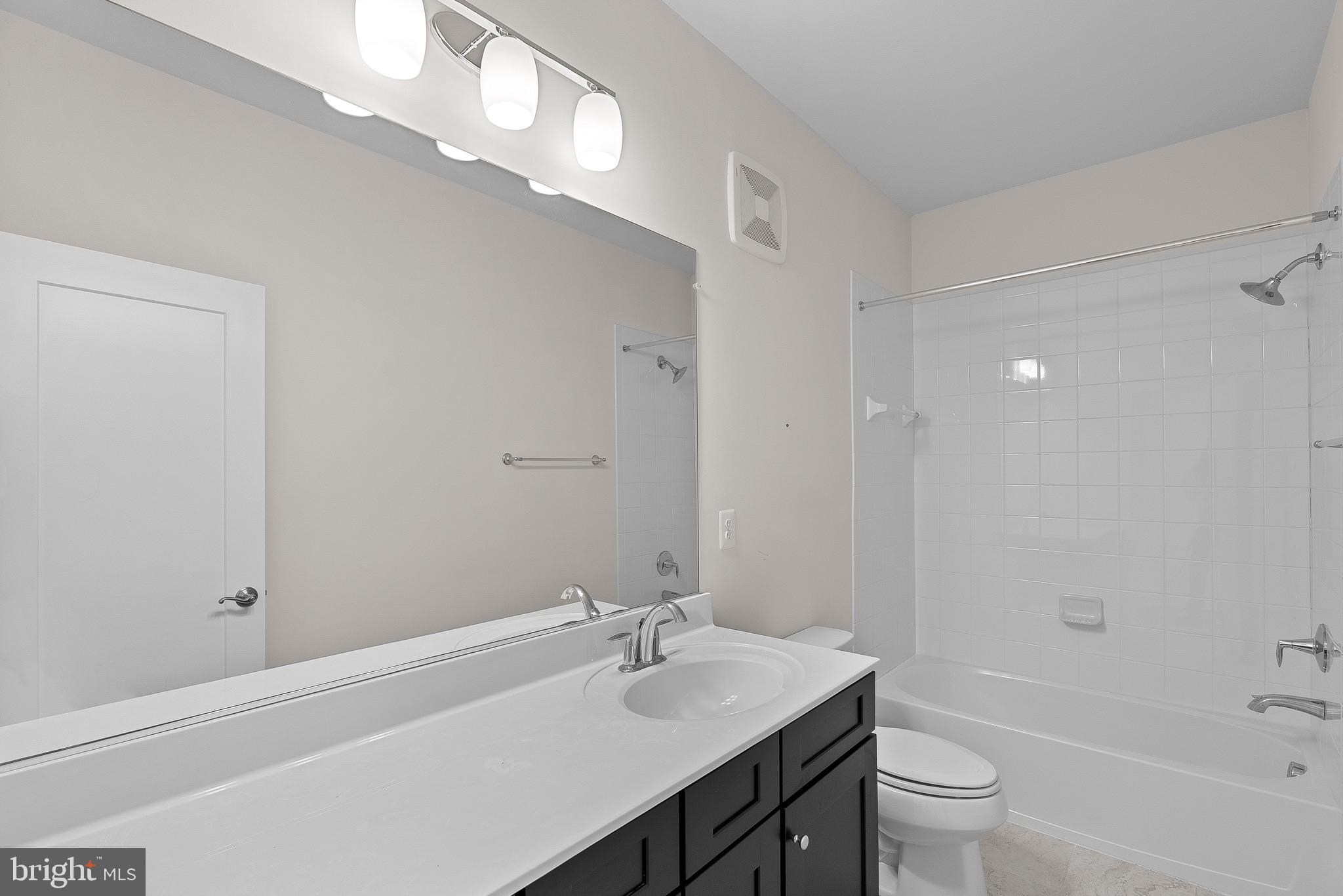 ONE LOUDOUN - Residential Lease