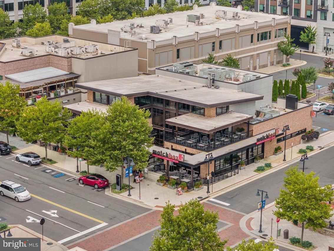 ONE LOUDOUN - Residential Lease