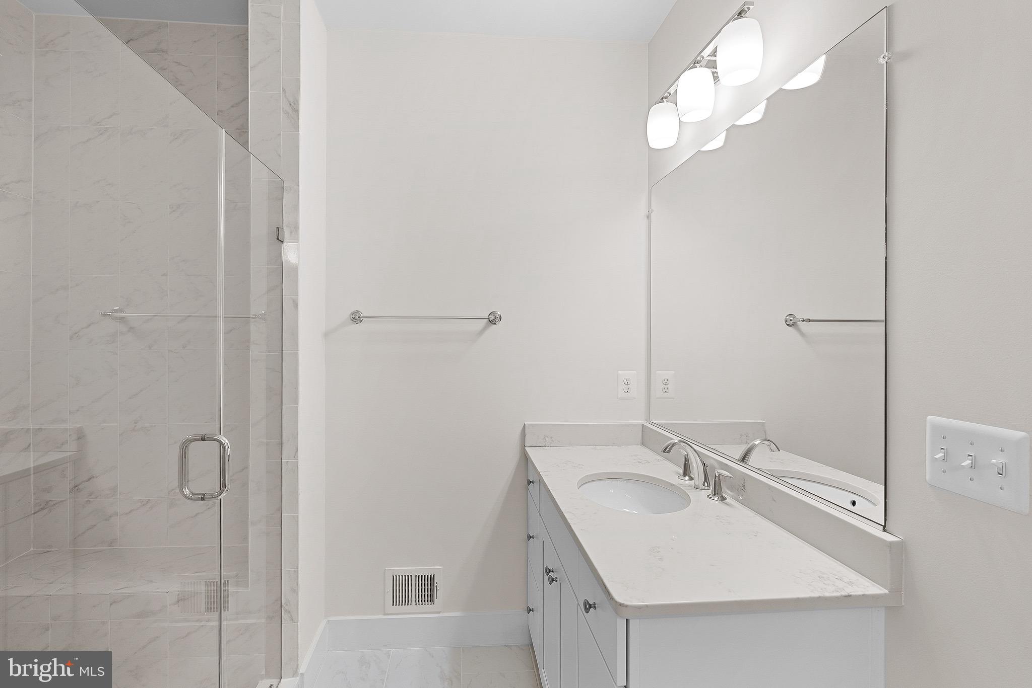 ONE LOUDOUN - Residential Lease