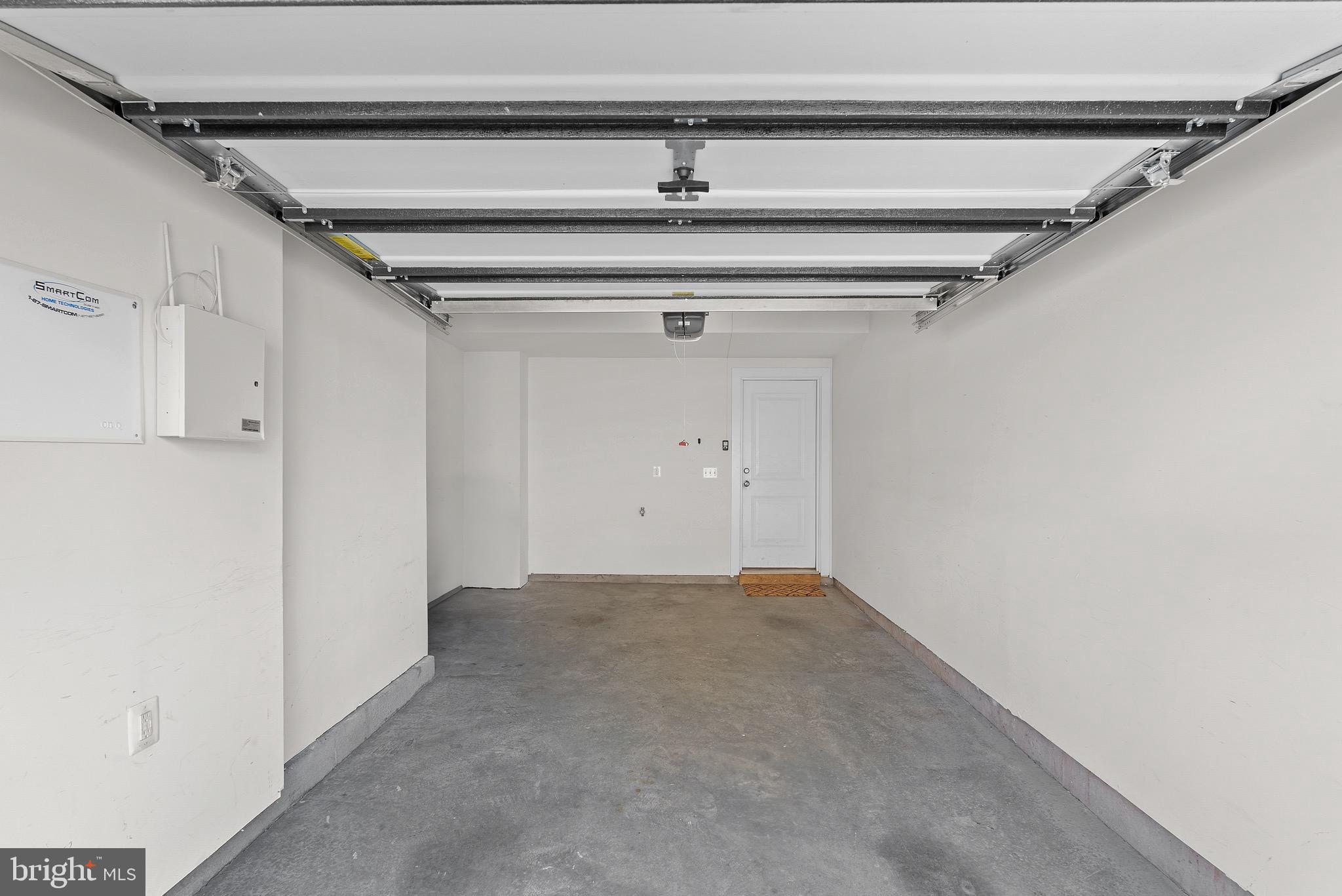 ONE LOUDOUN - Residential Lease