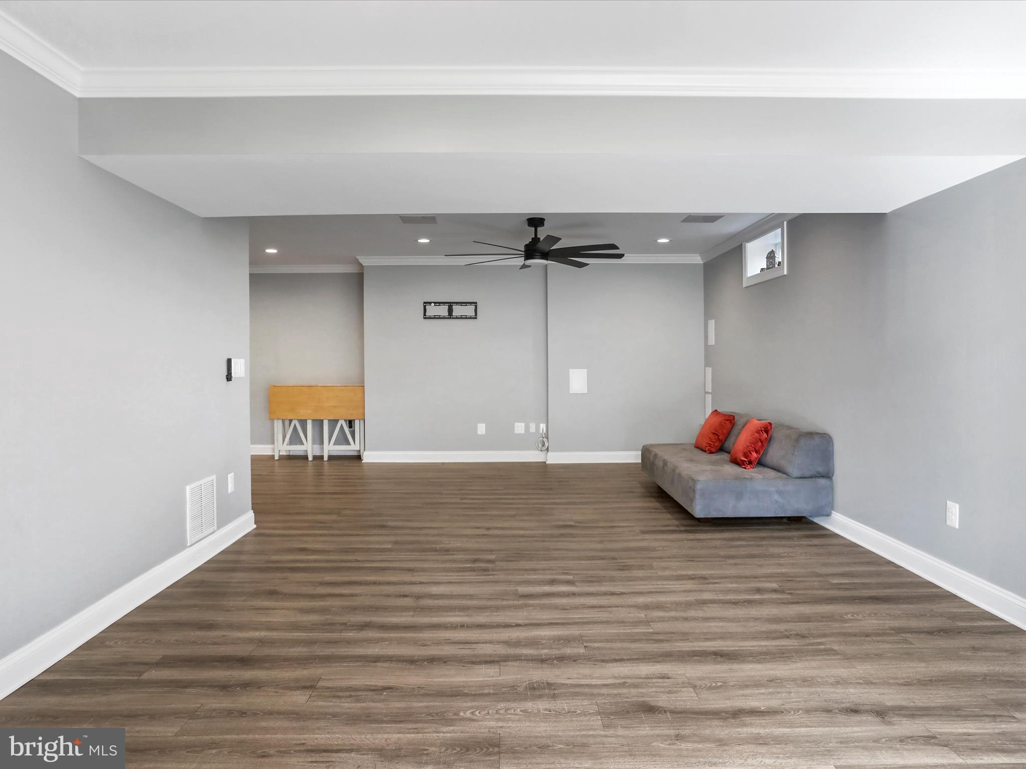 JACKSONS MEADOW - Residential