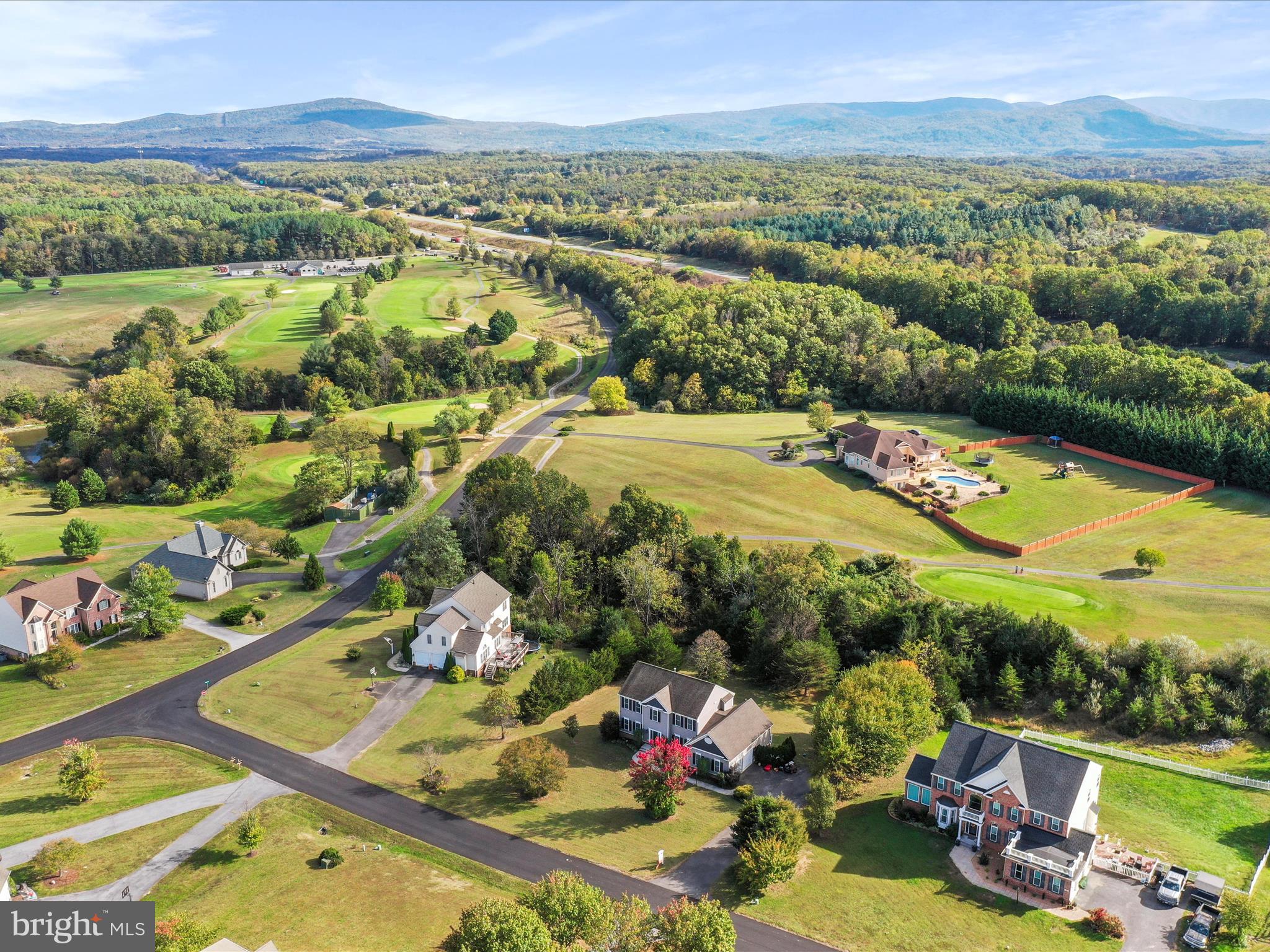 JACKSONS MEADOW - Residential