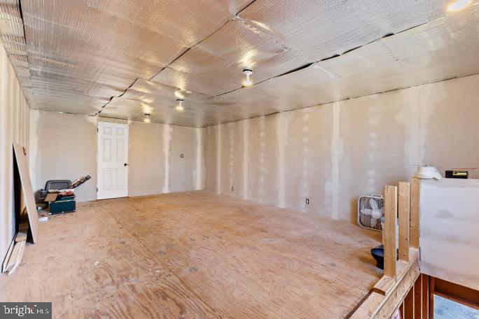 FRANKLIN TOWNSHIP - Residential