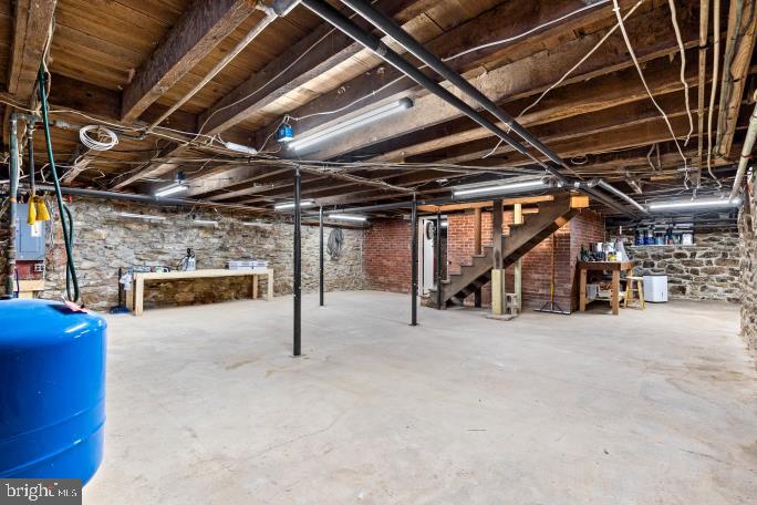 FRANKLIN TOWNSHIP - Residential