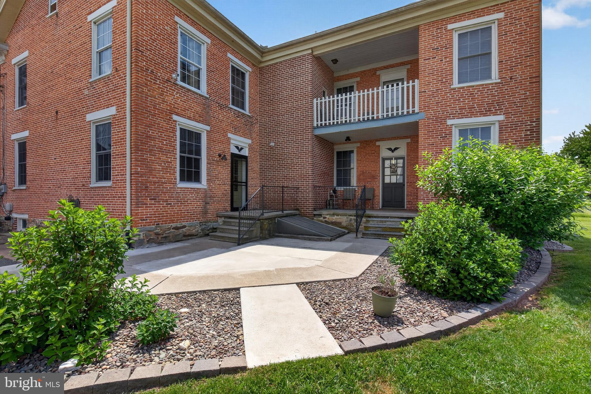 545 HILLTOWN ROAD