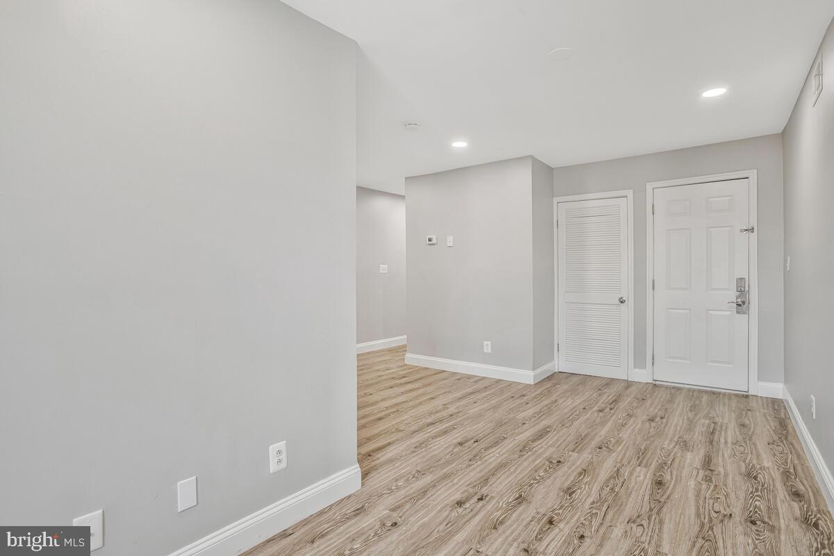 RESERVOIR HILL - Residential Income