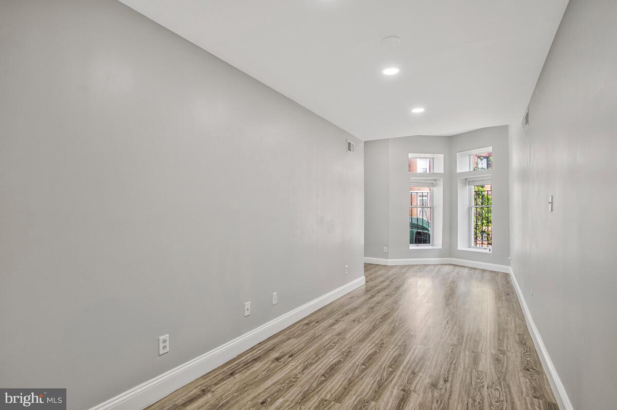 RESERVOIR HILL - Residential Income
