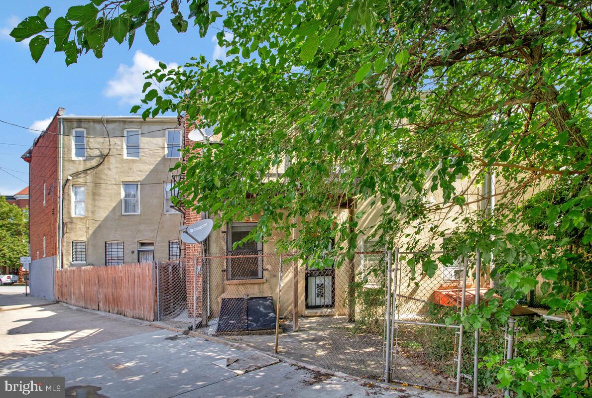 RESERVOIR HILL - Residential Income