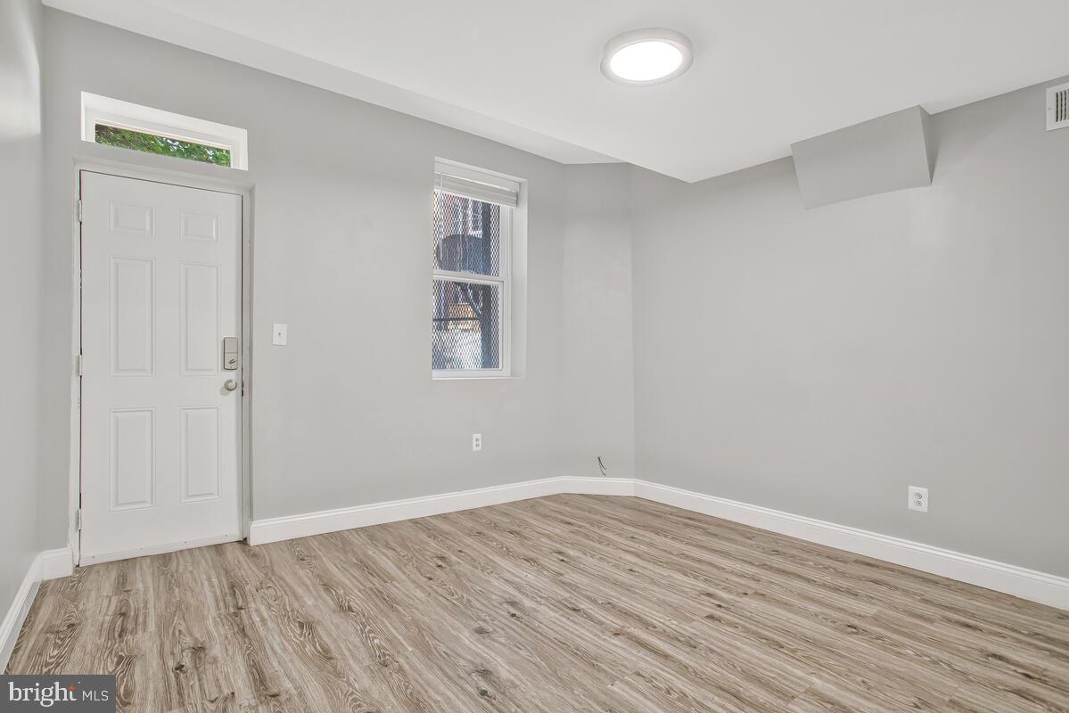 RESERVOIR HILL - Residential Income