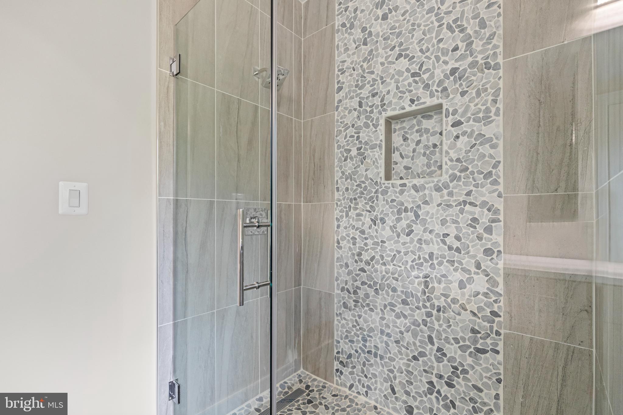 LITTLE VIENNA ESTATES - Residential