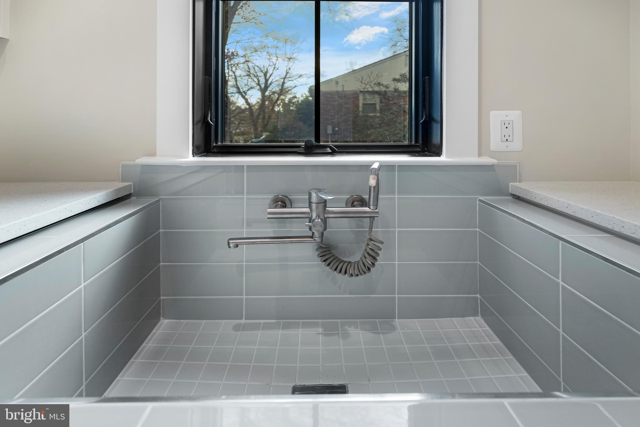 LITTLE VIENNA ESTATES - Residential